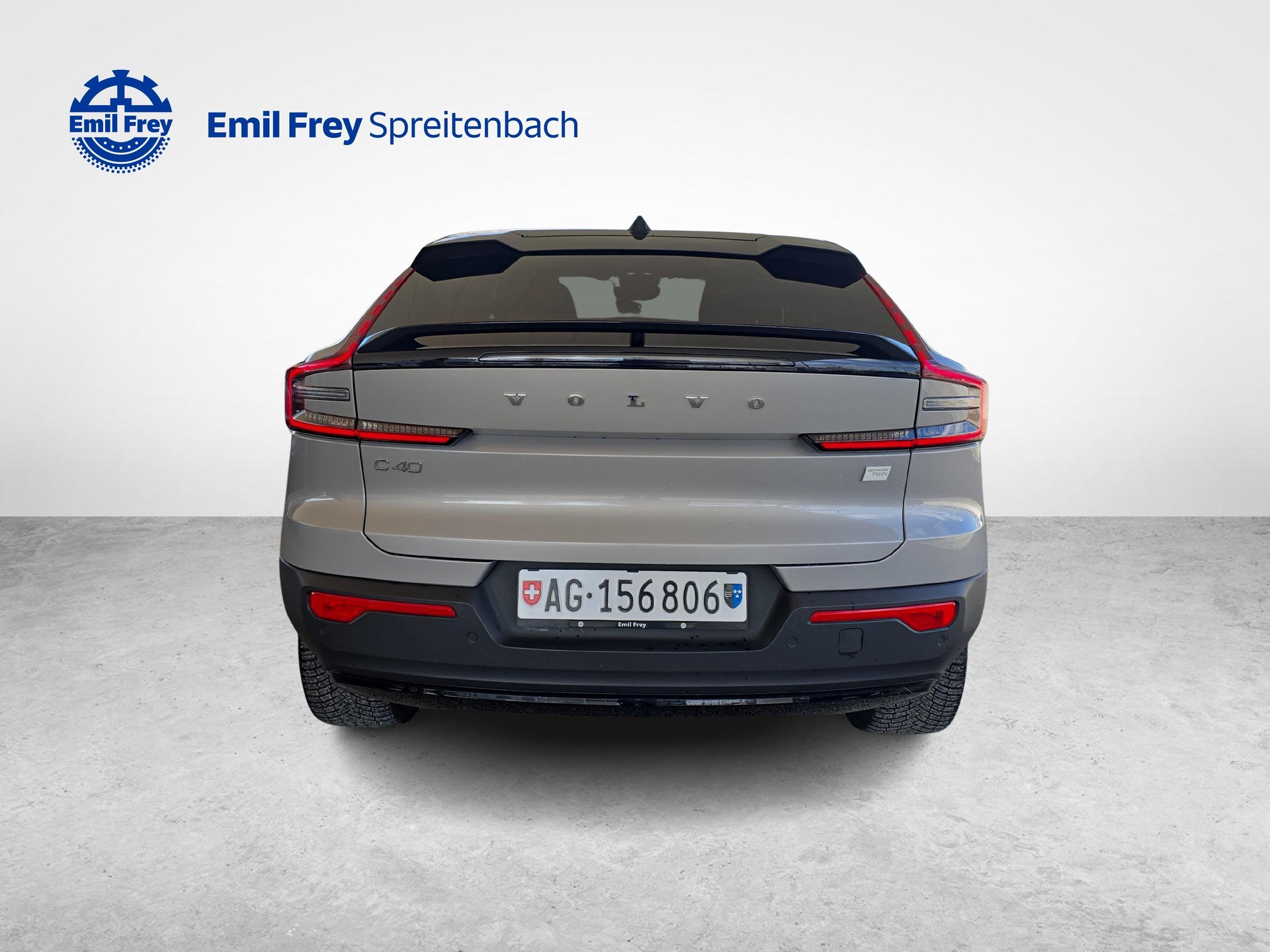 VOLVO C40 P8 Twin Recharge AWD-image-4
