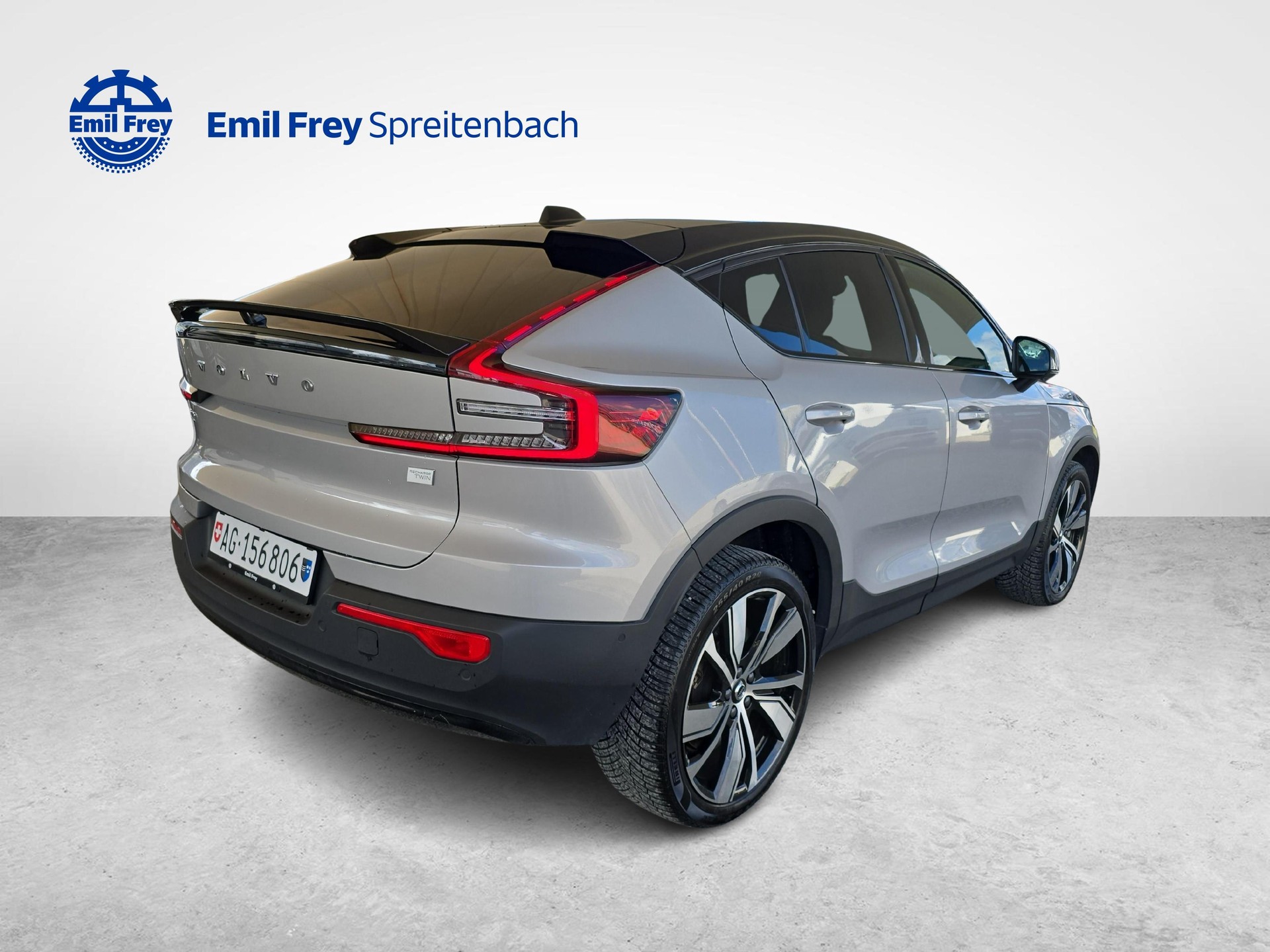 VOLVO C40 P8 Twin Recharge AWD-image-5