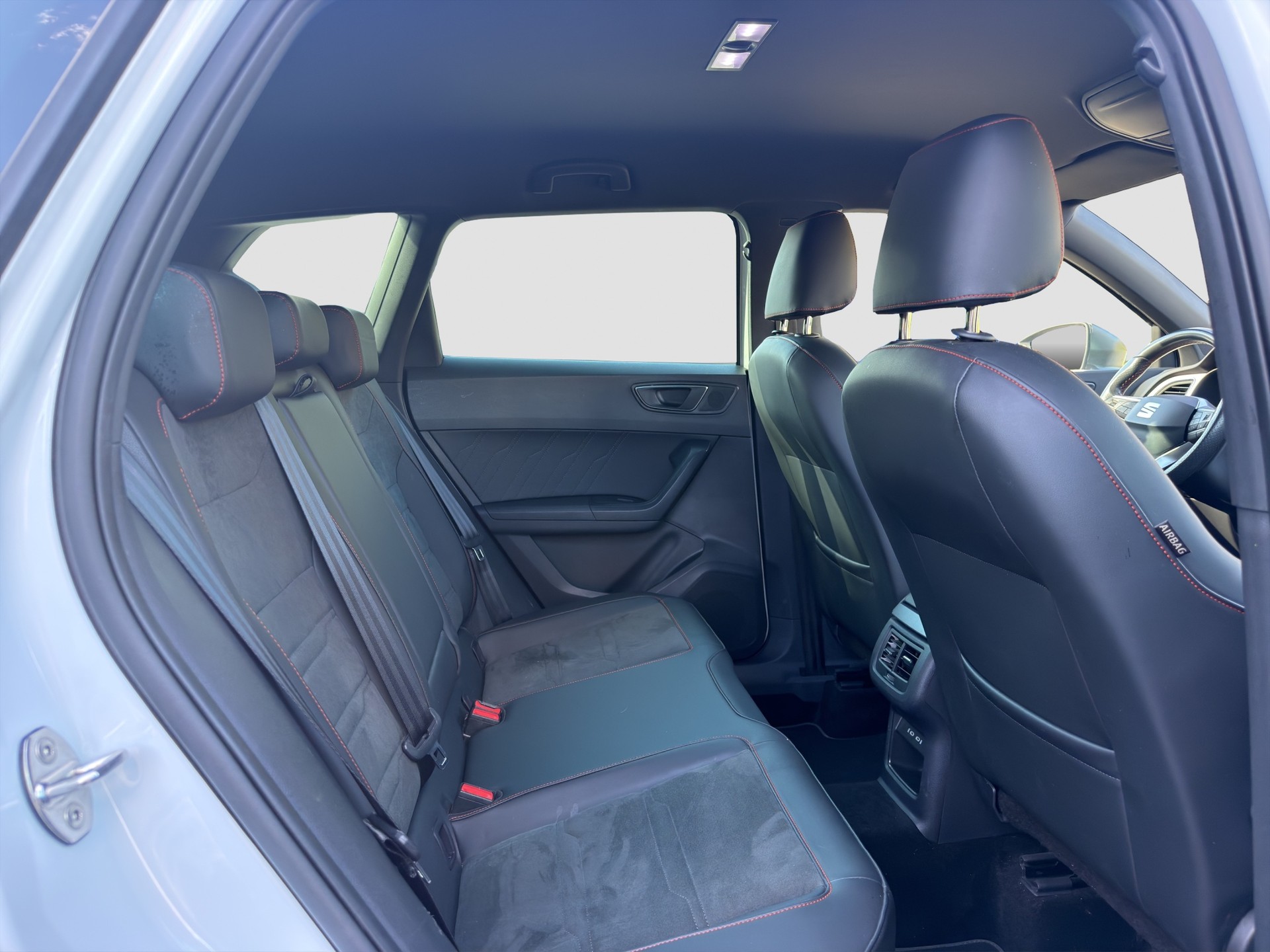 SEAT Ateca 2.0 TDI CR Hola FR DSG 4Drive-image-11