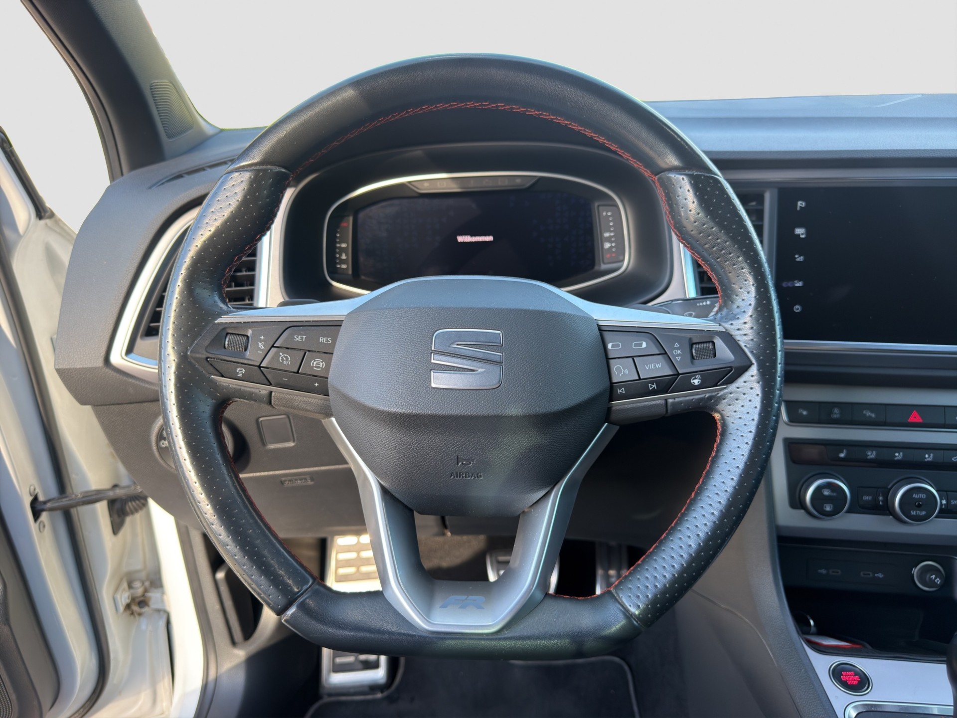 SEAT Ateca 2.0 TDI CR Hola FR DSG 4Drive-image-10