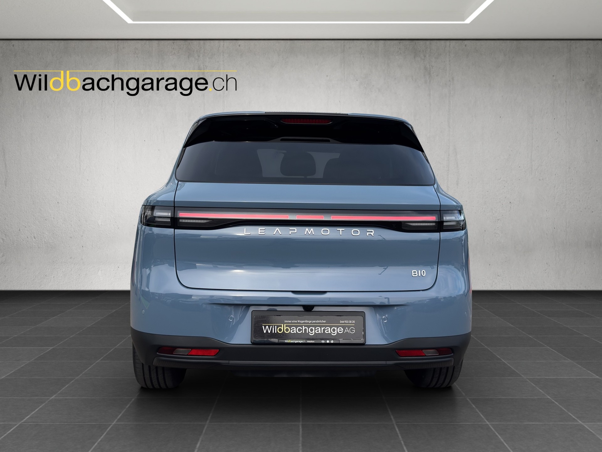 LEAPMOTOR B10 EV-image-3