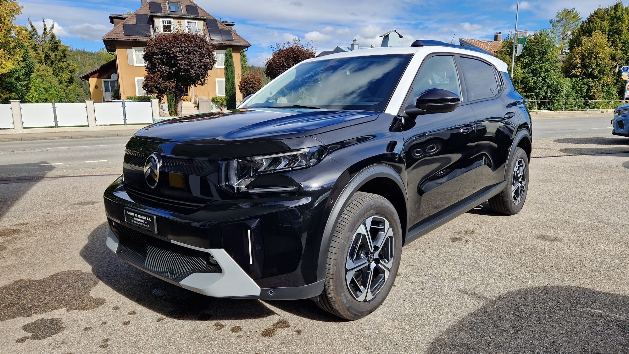Car photo