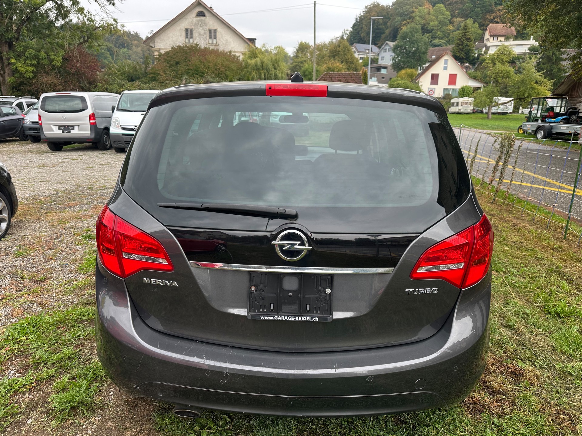 OPEL Meriva 1.4 Turbo Anniversary Edition-image-5