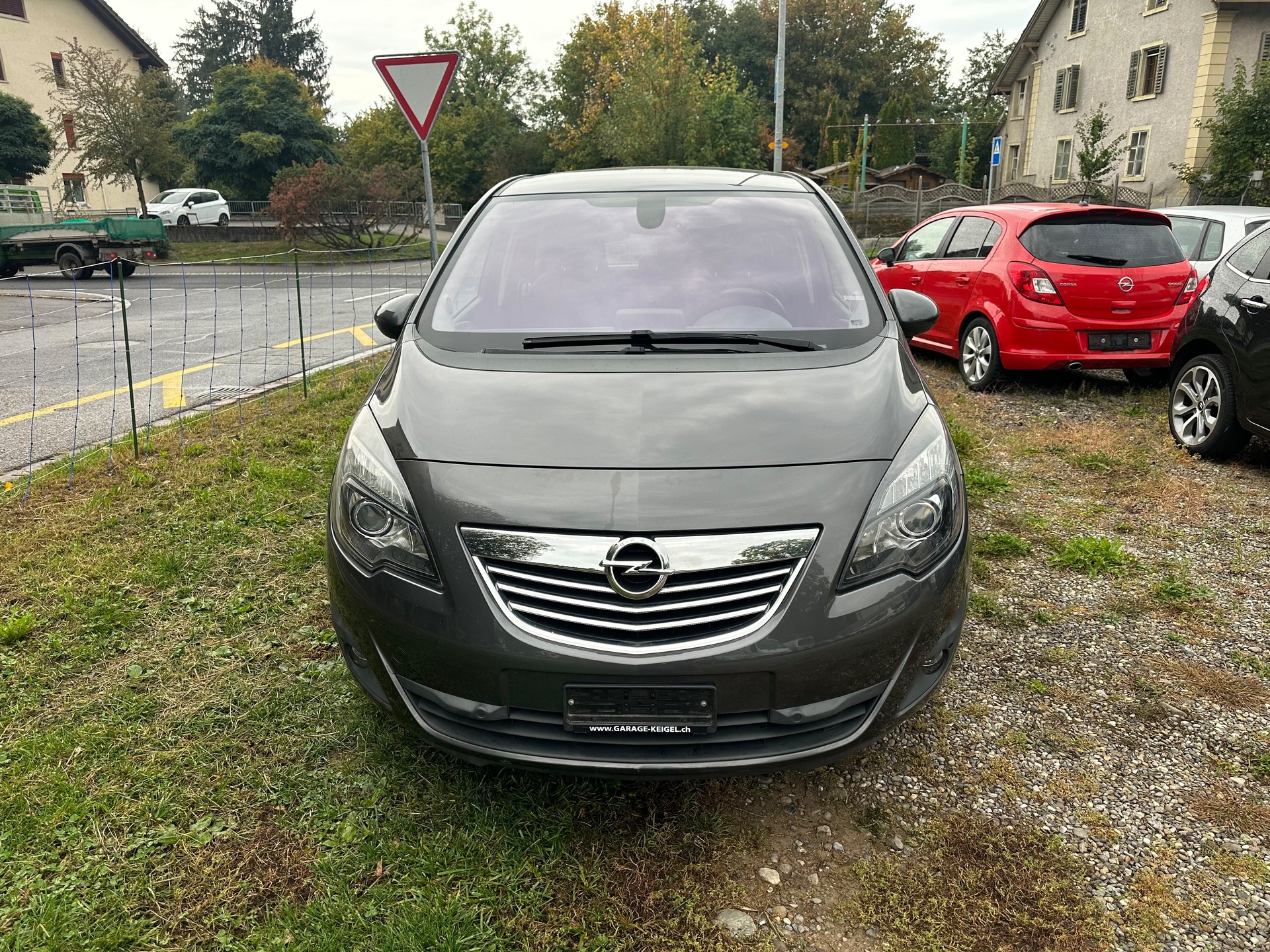 OPEL Meriva 1.4 Turbo Anniversary Edition-image-2