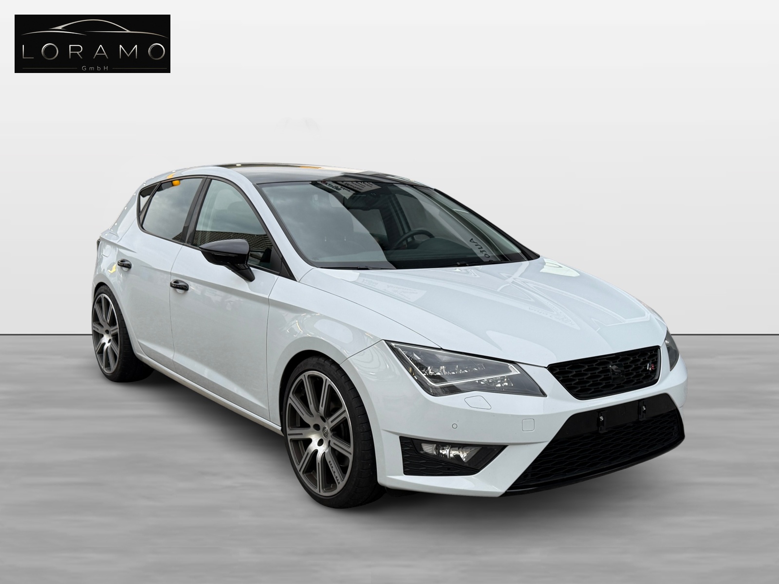 SEAT Leon 1.8 TSI FR DSG-image-2