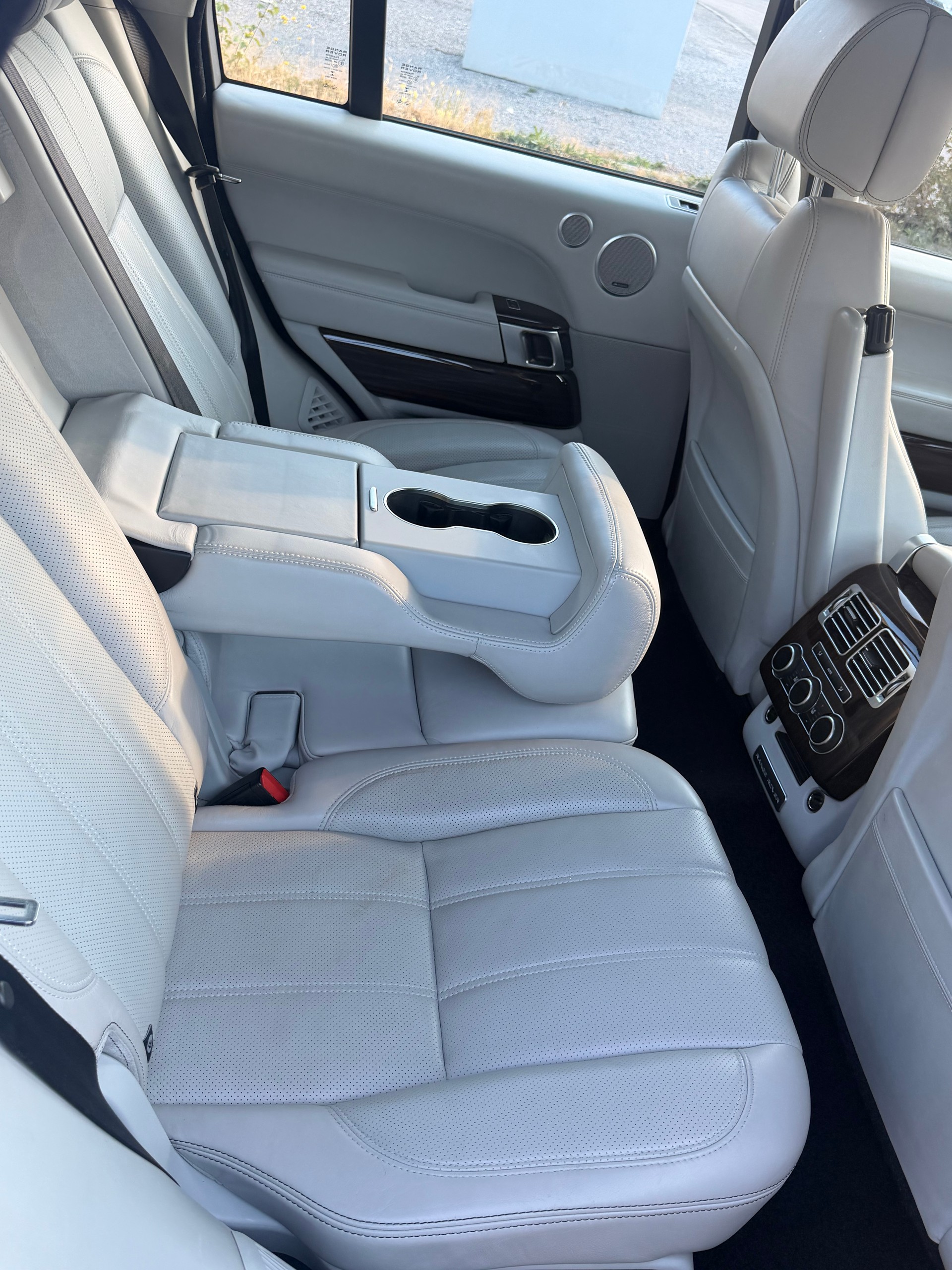 LAND ROVER Range Rover 4.4 SDV8 Autobiography Automatic-image-5
