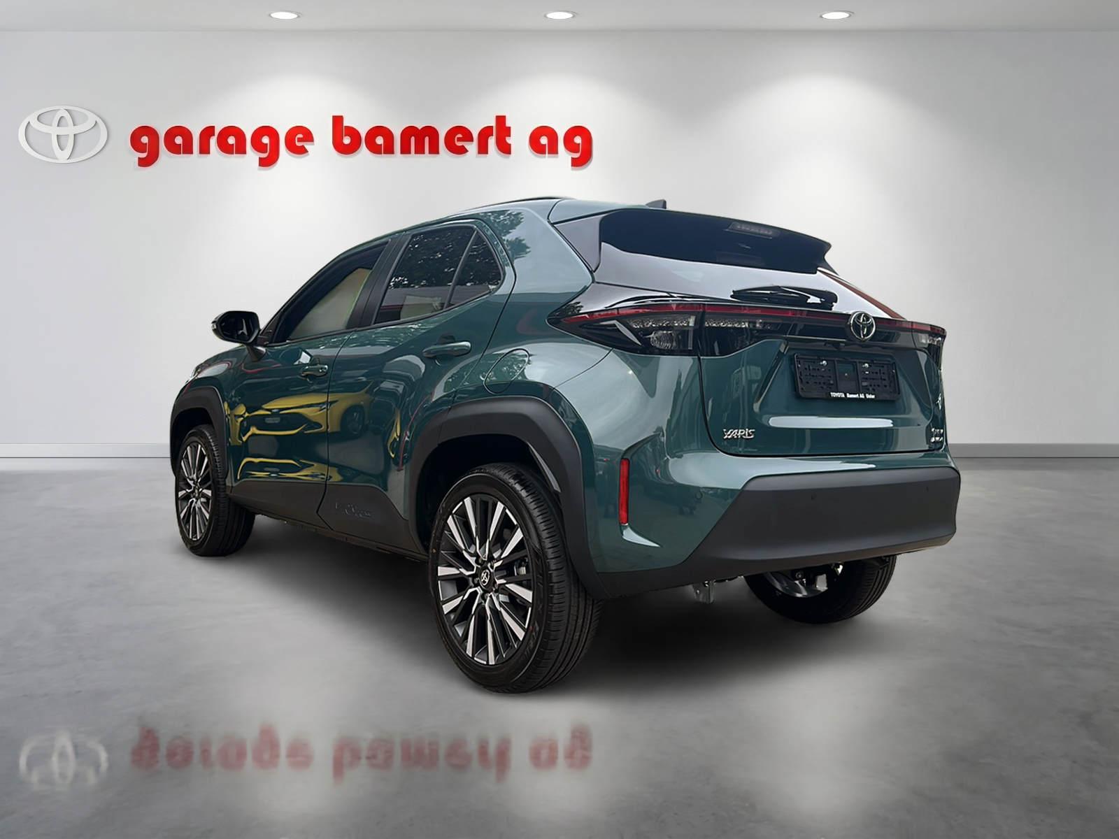 TOYOTA Yaris Cross 1.5 VVT-i HSD Premium AWD-i-image-3