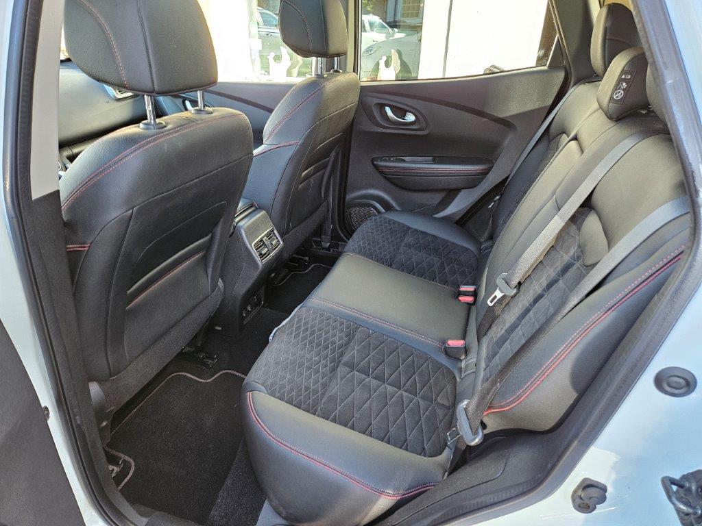 RENAULT Kadjar 1.3 TCe 160 Black Edition EDC-image-8