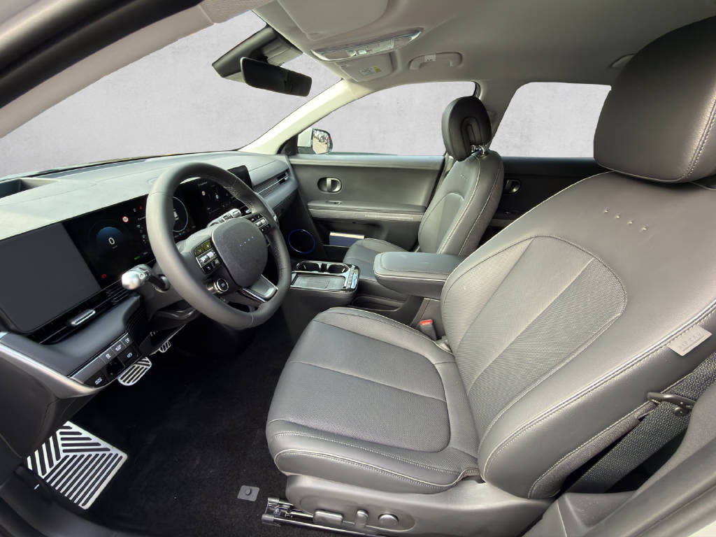 HYUNDAI Ioniq 5 84 kWh Amplia-image-7