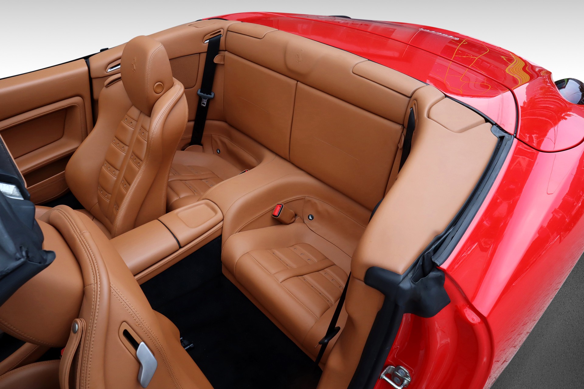 FERRARI California 4.3 V8-image-14