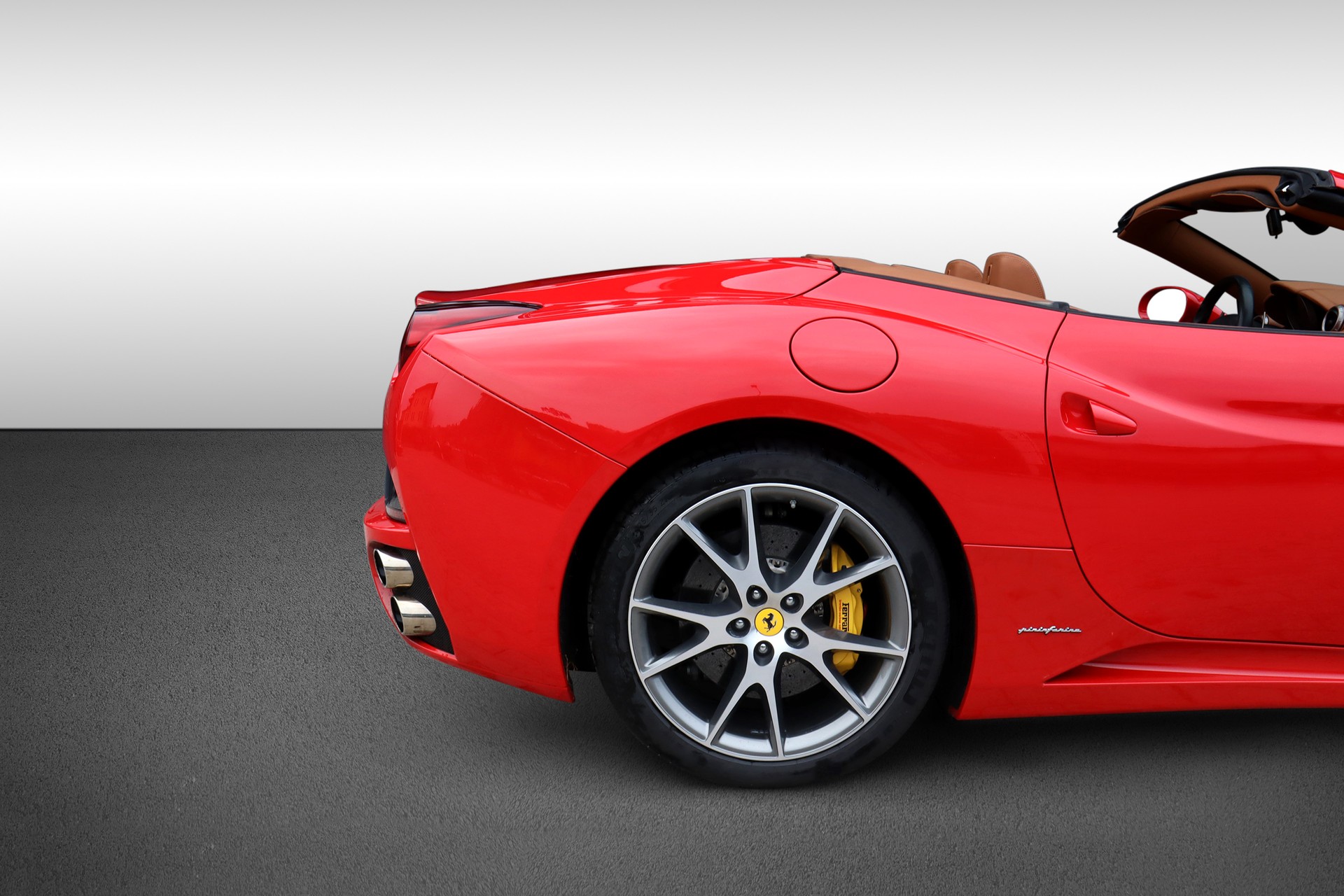 FERRARI California 4.3 V8-image-8