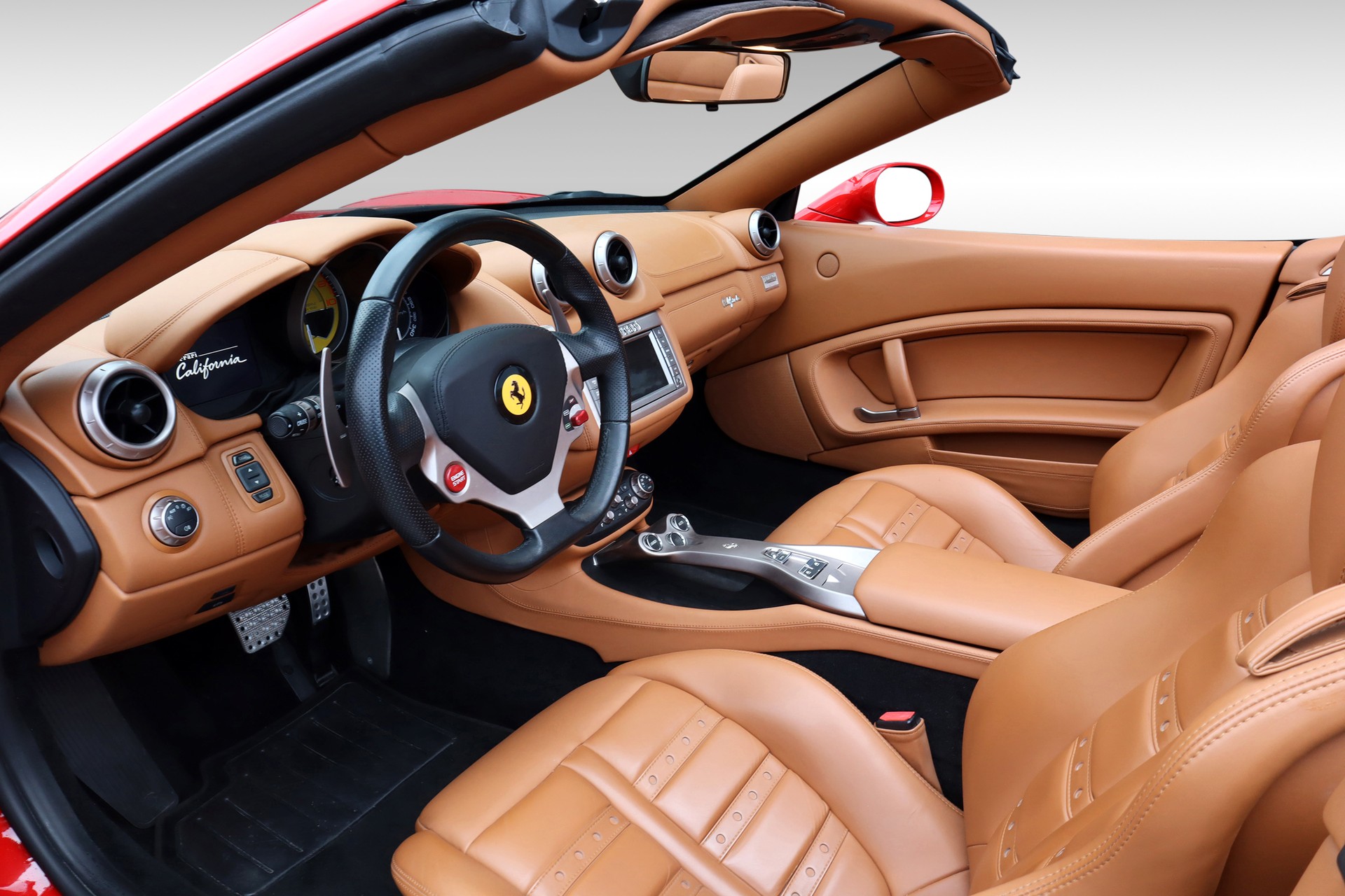 FERRARI California 4.3 V8-image-11