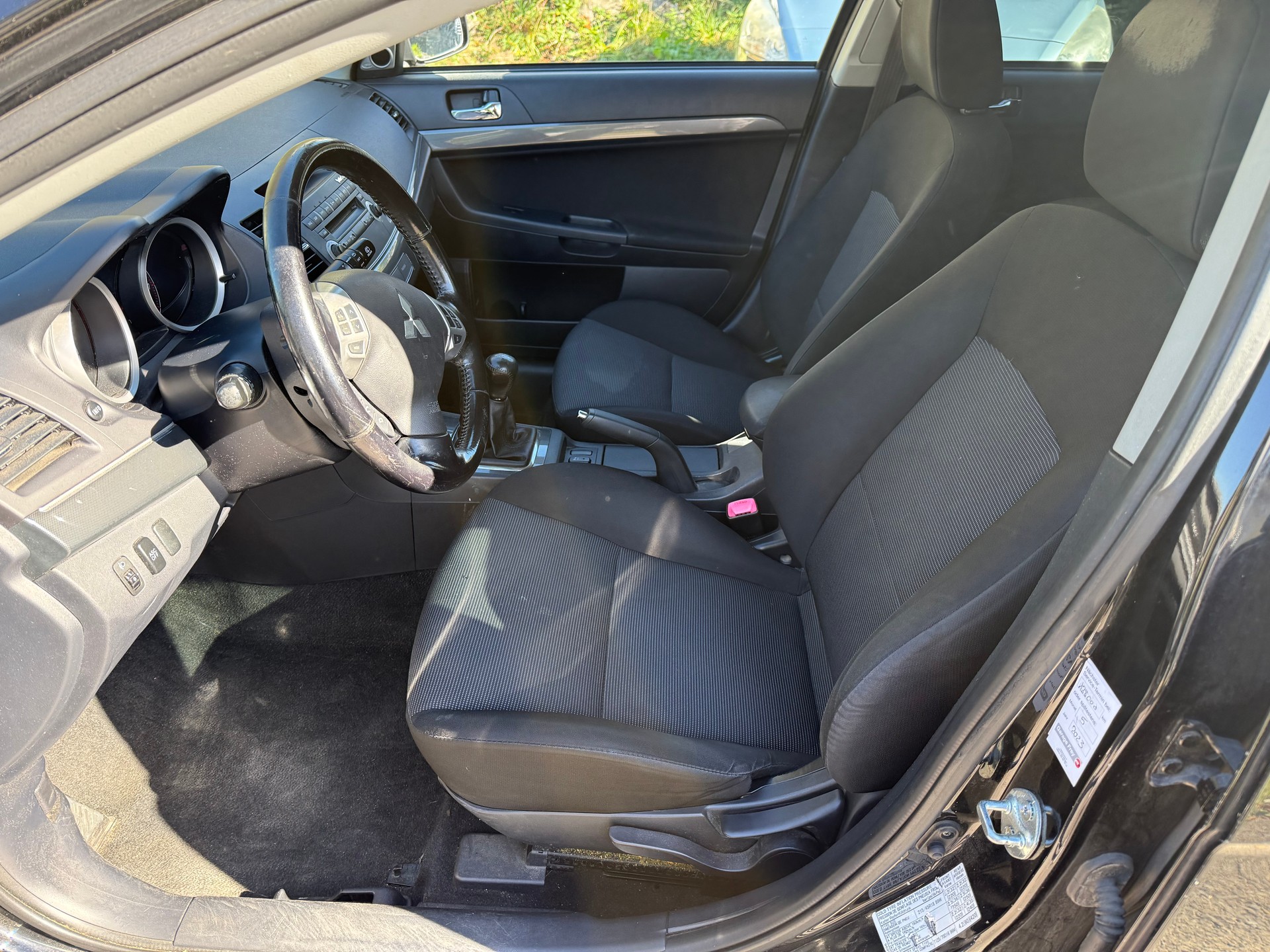 MITSUBISHI Lancer Sportback 1.8 Invite-image-9