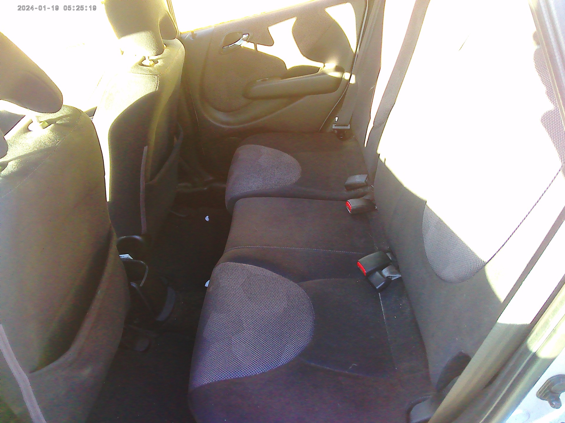 HONDA Jazz 1.4i ES-image-2