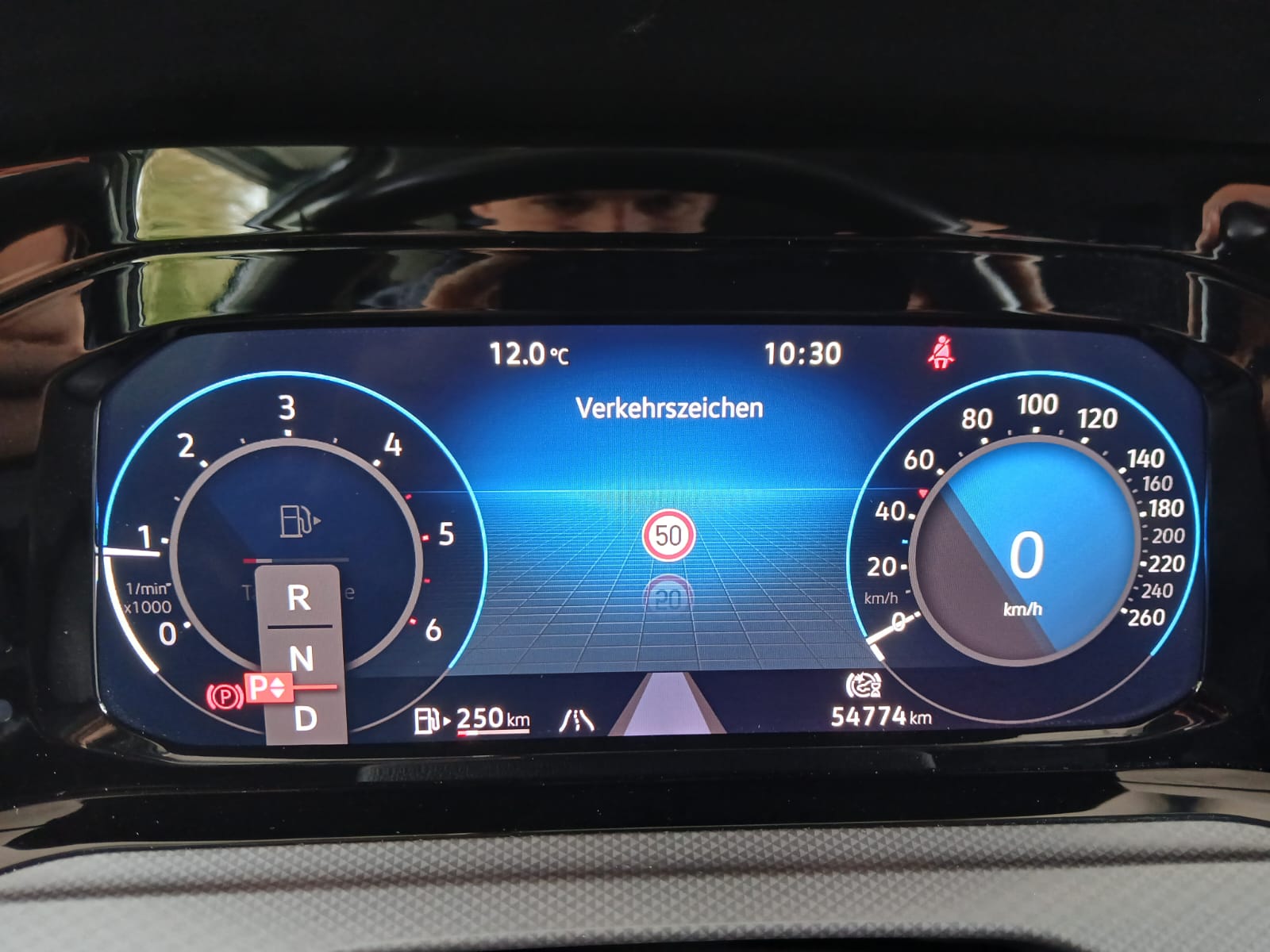 VW Golf VIII 2.0 TDI Style DSG-image-8