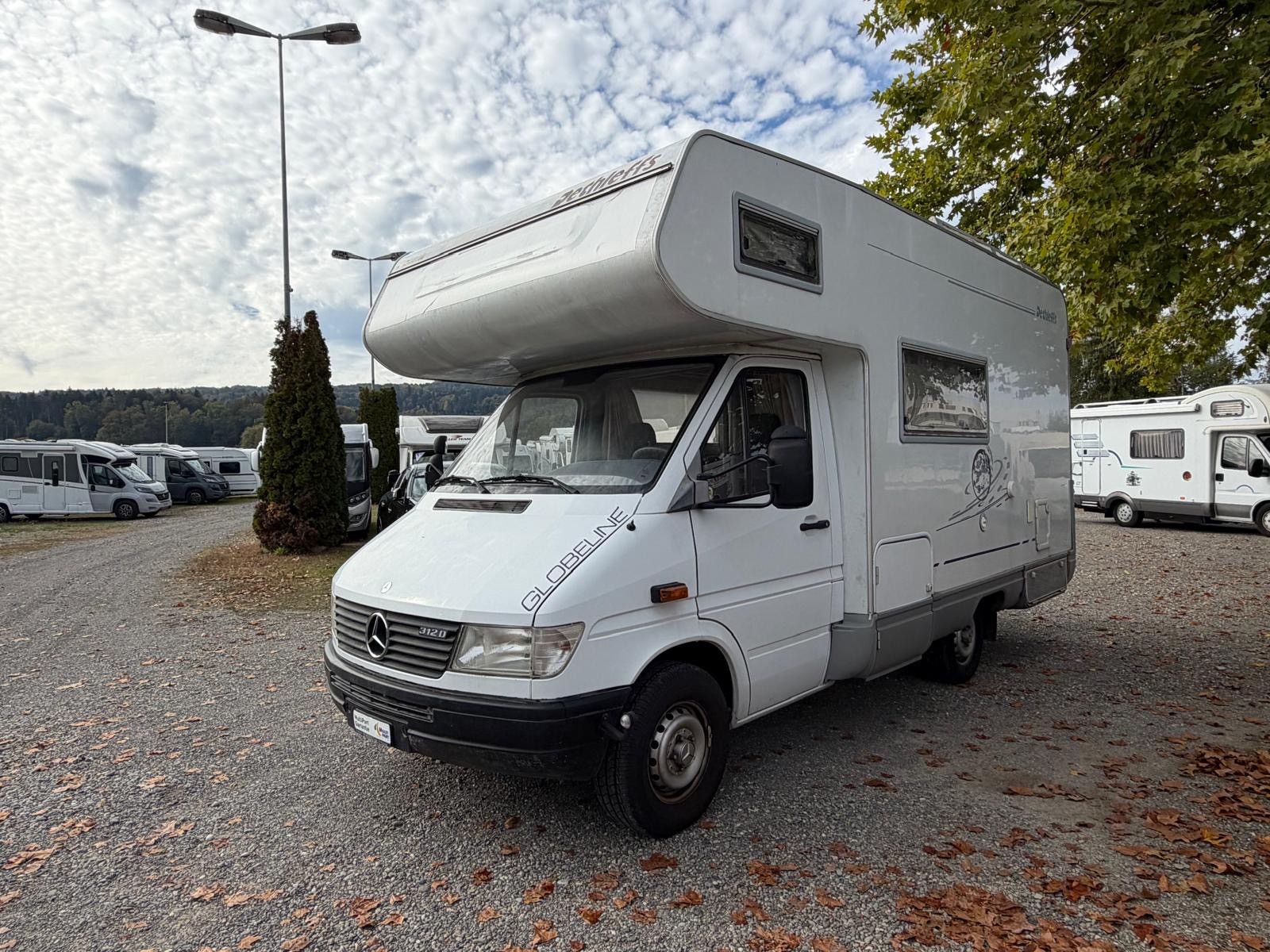 MERCEDES-BENZ **312D**122PS**DETHLEFFS GLOBELINE**ALKOVEN**6.REISE-PLÄTZE**NUR 93000TKM**ANHÄNGERLAST 2000KG**NUTZLAST 700KG**SEHR-GEPFLEGT**-image-1