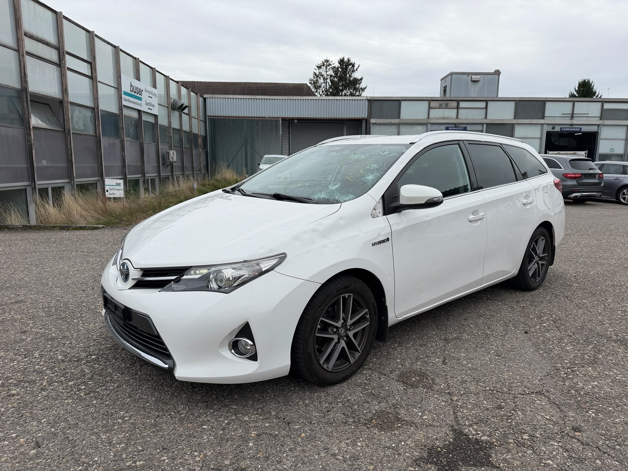 Car photo