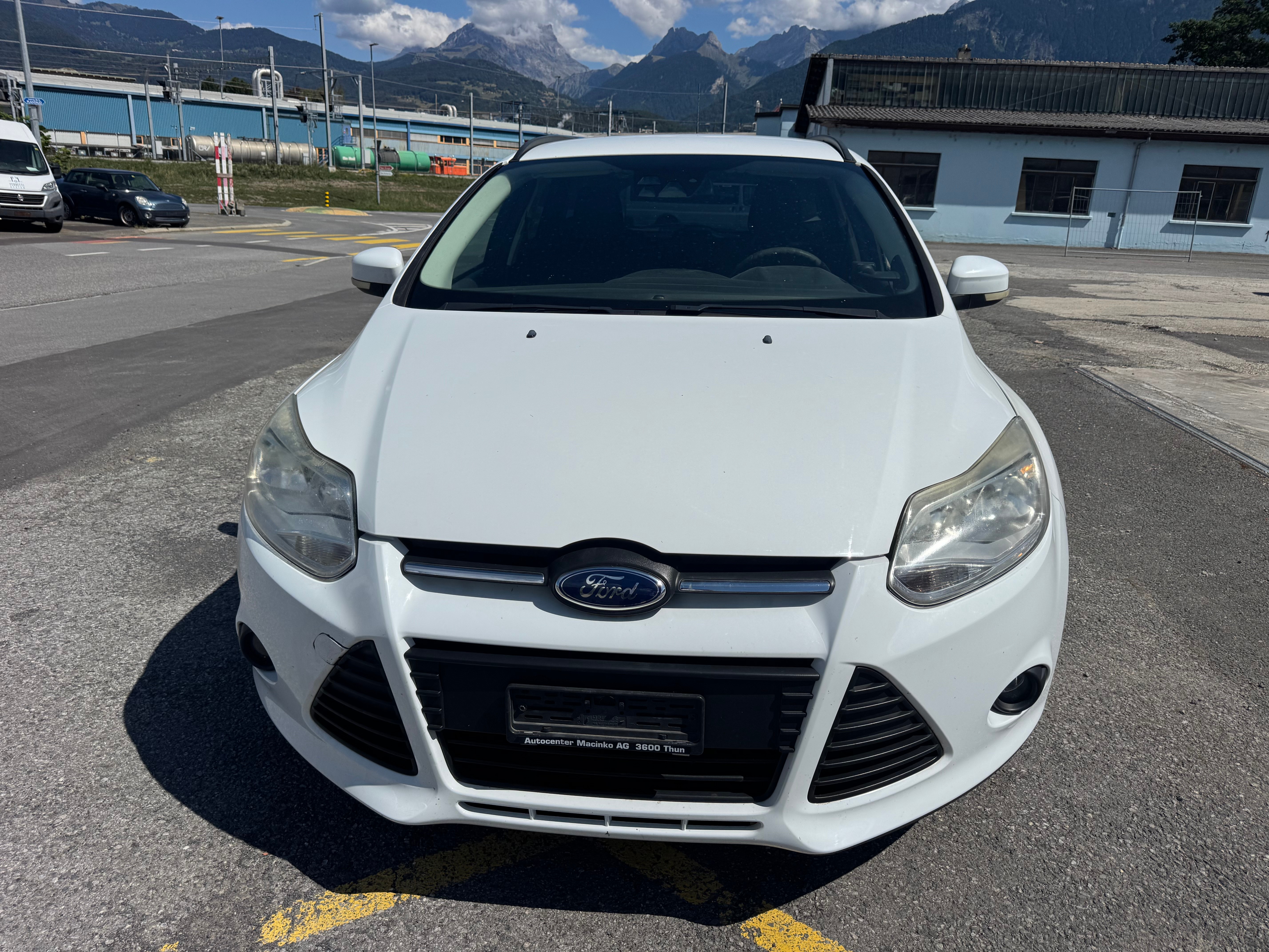 Car photo