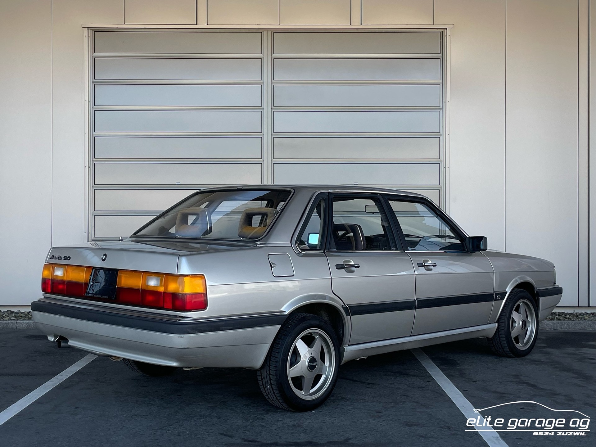 AUDI 90 2.2-image-4