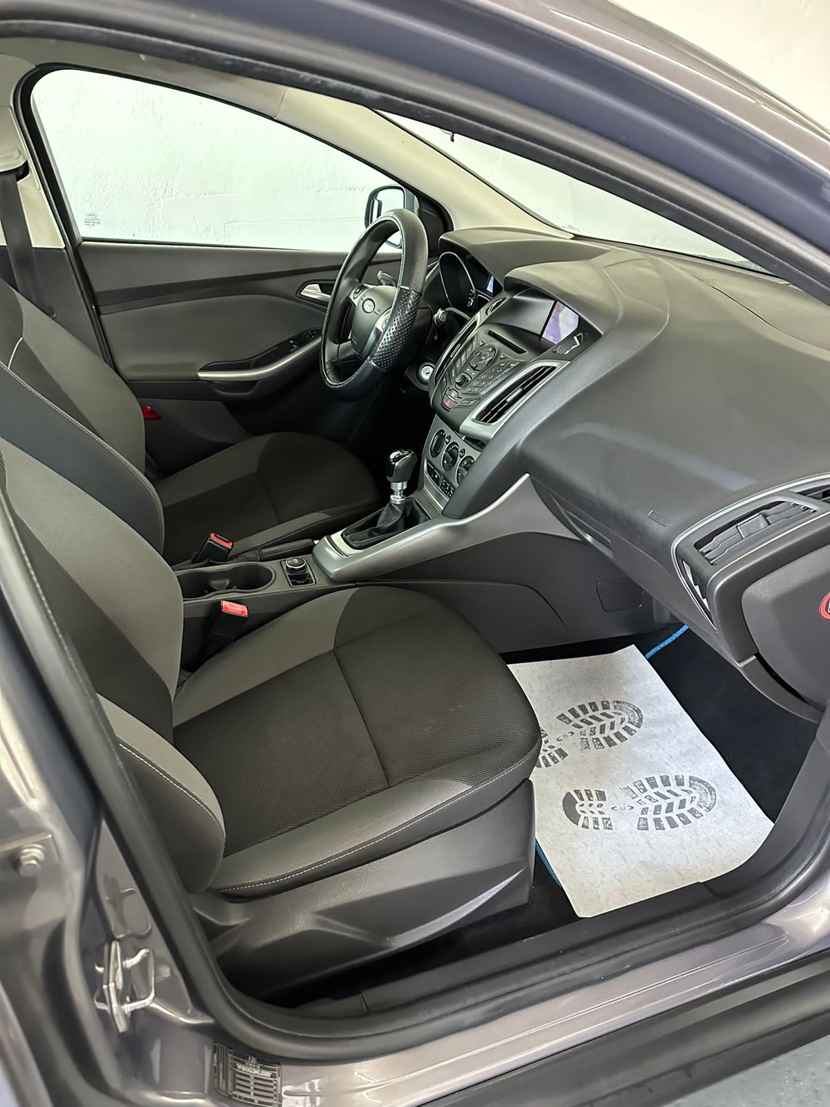 FORD Focus 1.6 TDCi ECOnetic Trend-image-16