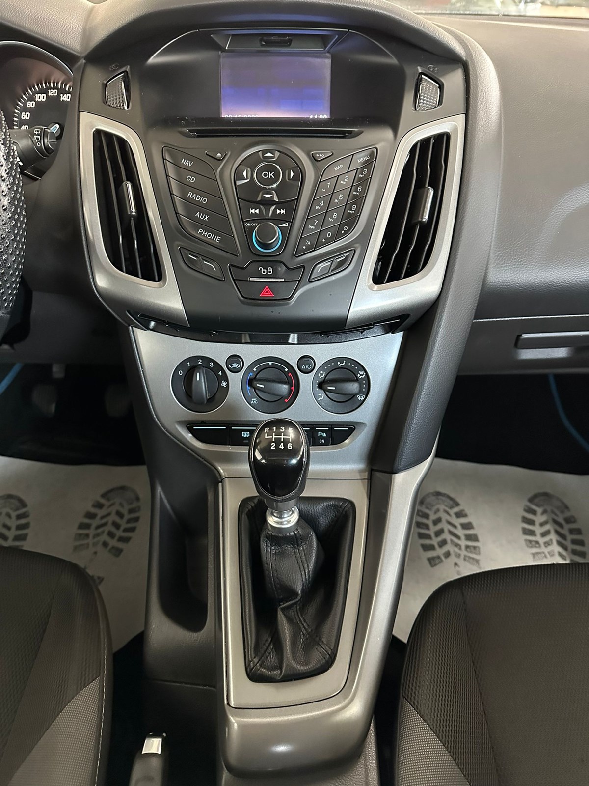 FORD Focus 1.6 TDCi ECOnetic Trend-image-14
