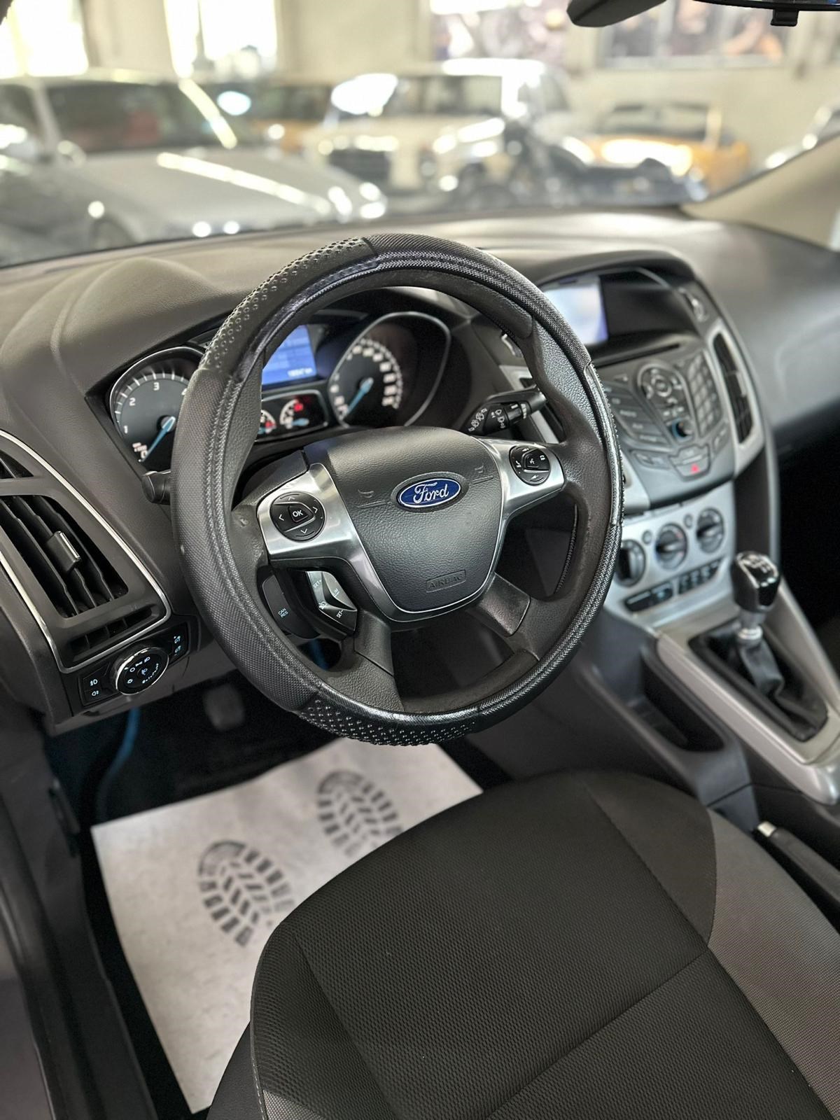 FORD Focus 1.6 TDCi ECOnetic Trend-image-9