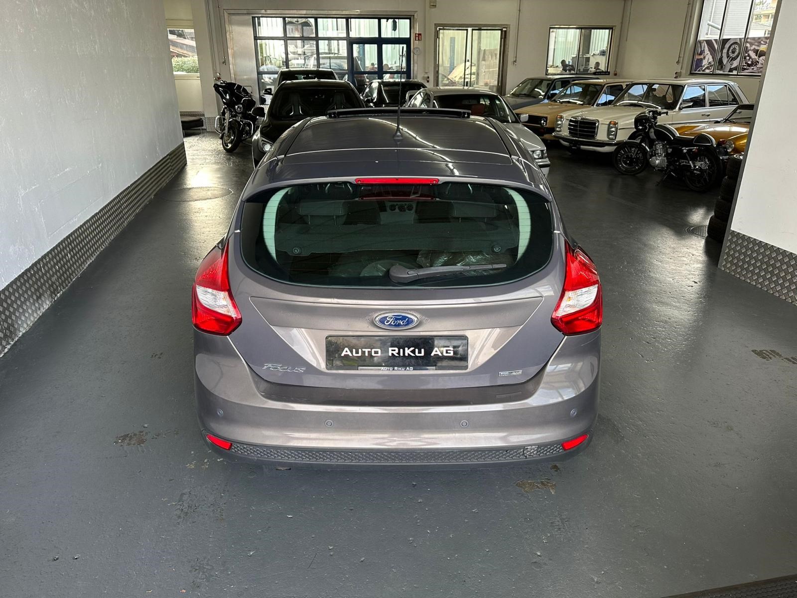 FORD Focus 1.6 TDCi ECOnetic Trend-image-8