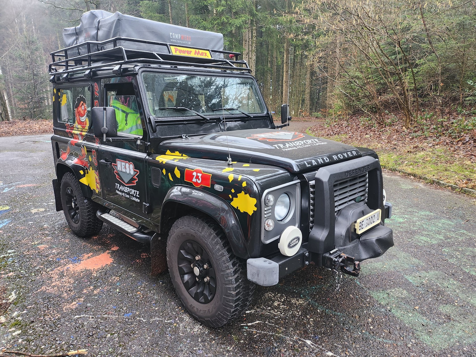 LAND ROVER Defender 90 2.2 TD4 Station Wagon-image-2