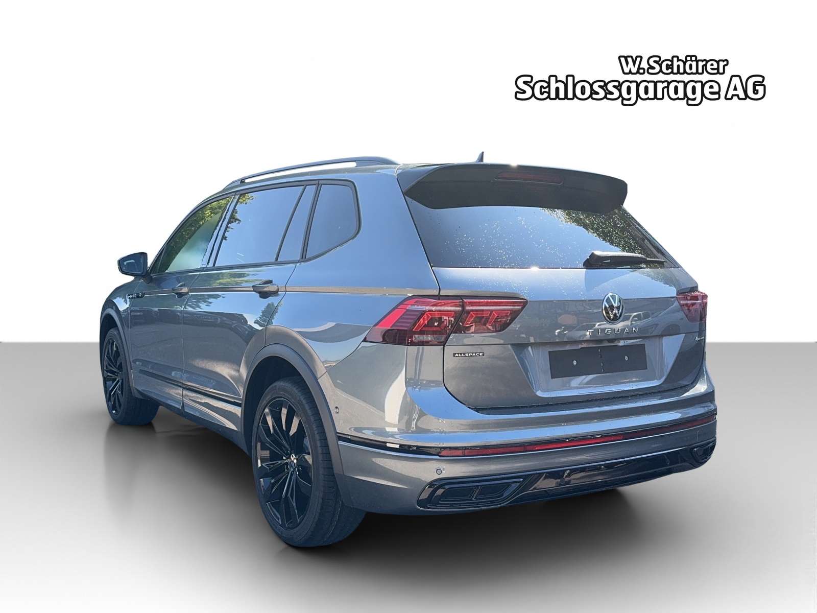 VW Tiguan Allspace 2.0TSI R-Line 4Motion DSG-image-3