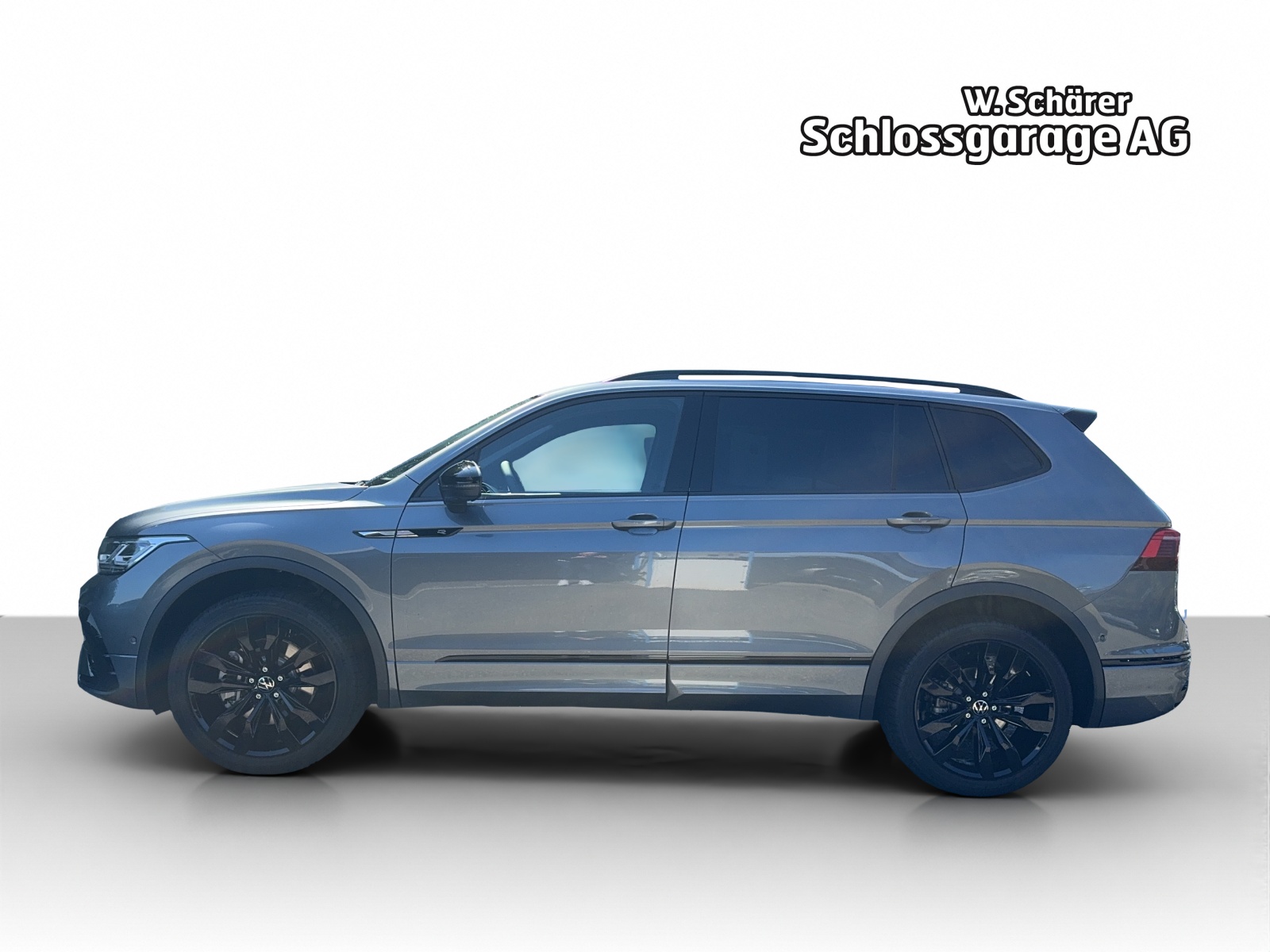 VW Tiguan Allspace 2.0TSI R-Line 4Motion DSG-image-2