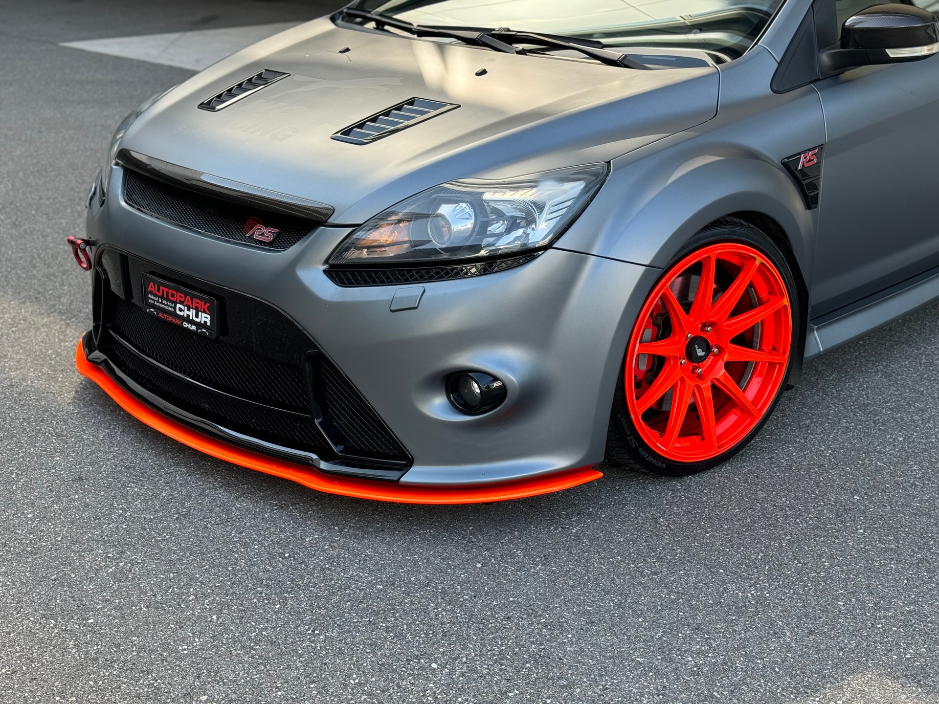 FORD Focus 2.5 Turbo RS500-image-2