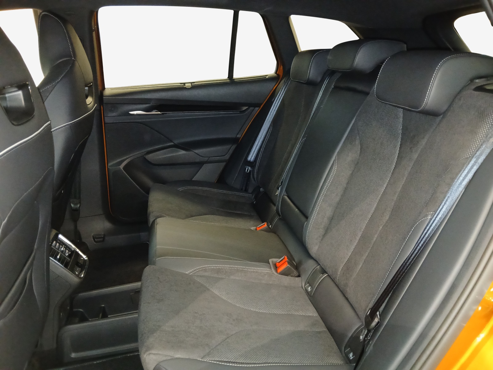 SKODA Enyaq 85x Sportline 4x4-image-11