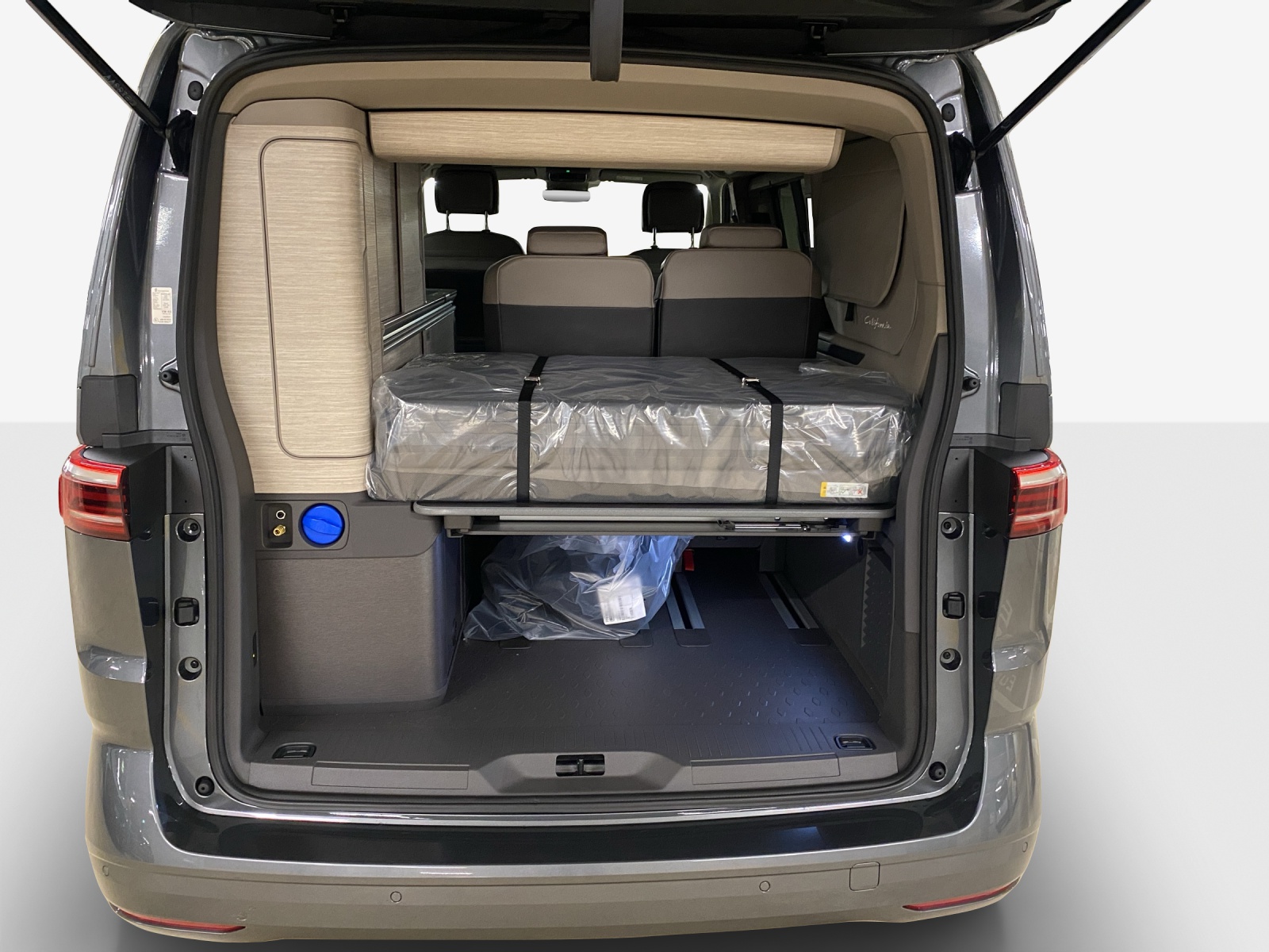 VW California 2.0 TDI Ocean Liberty-image-12