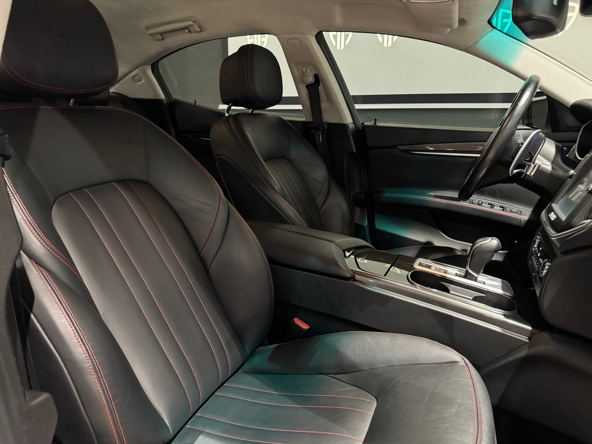 MASERATI Ghibli D 3.0 V6 Automatica-image-13