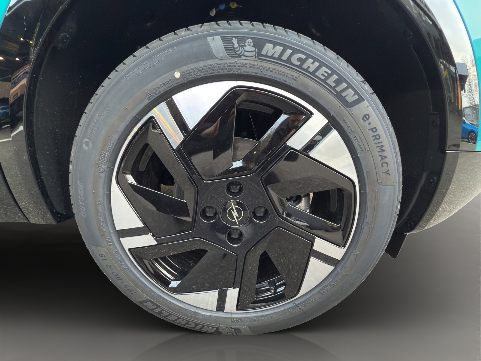 OPEL Mokka Electric GS Facelift-image-15