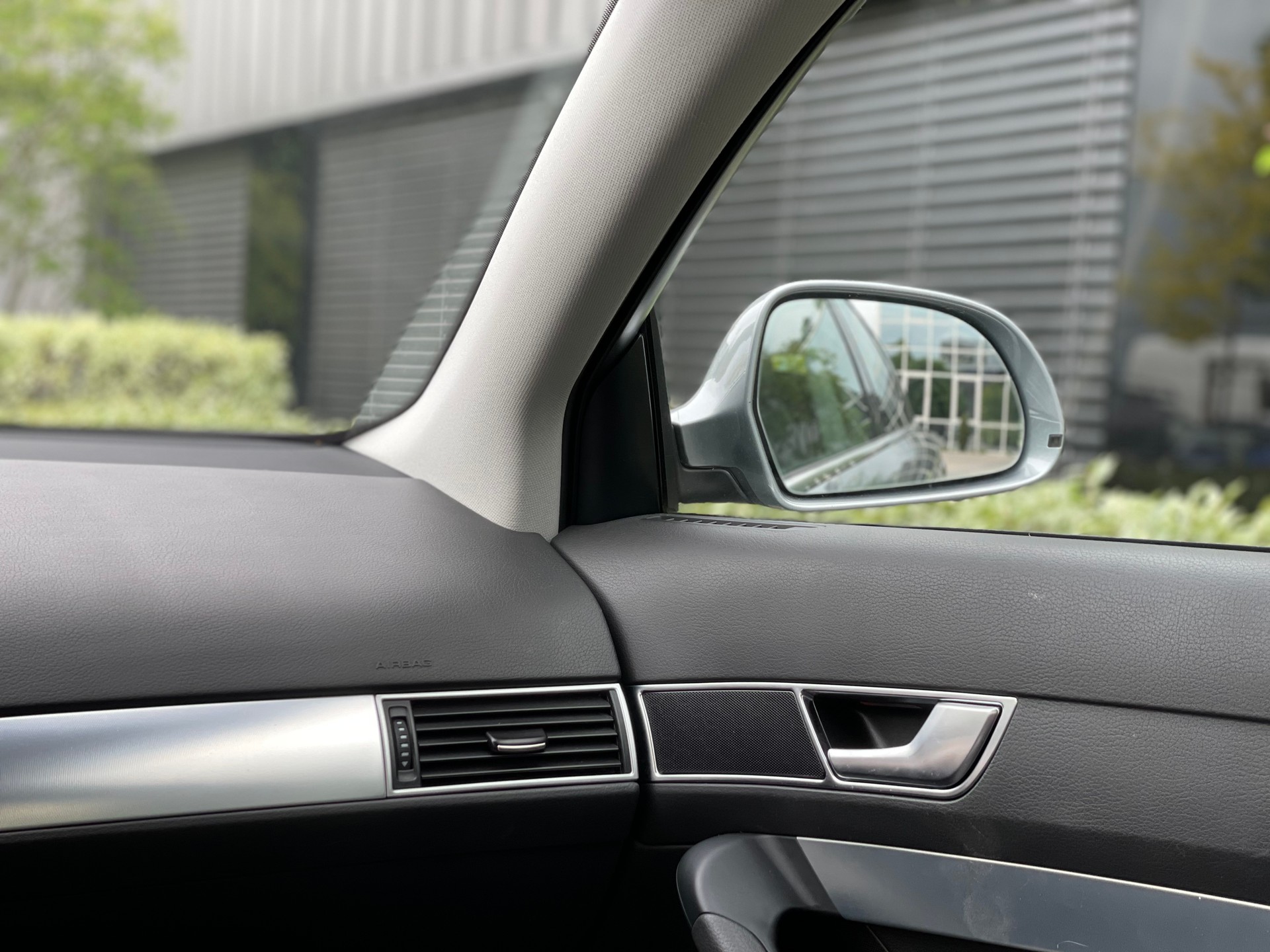 AUDI A6 Avant 2.8 V6 FSI multitronic-image-12