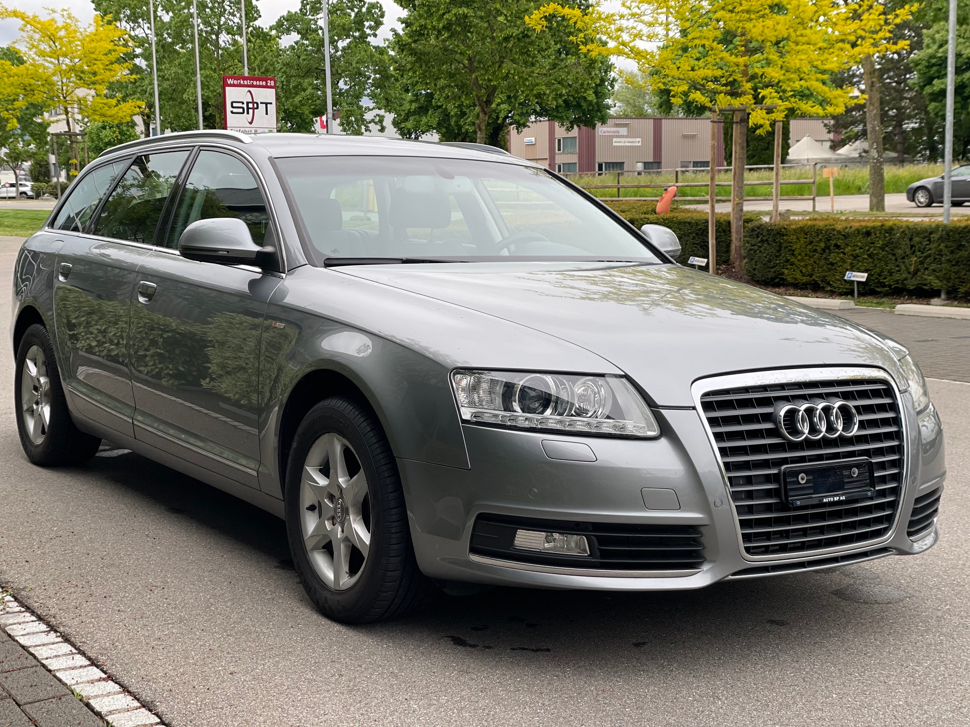 AUDI A6 Avant 2.8 V6 FSI multitronic-image-3