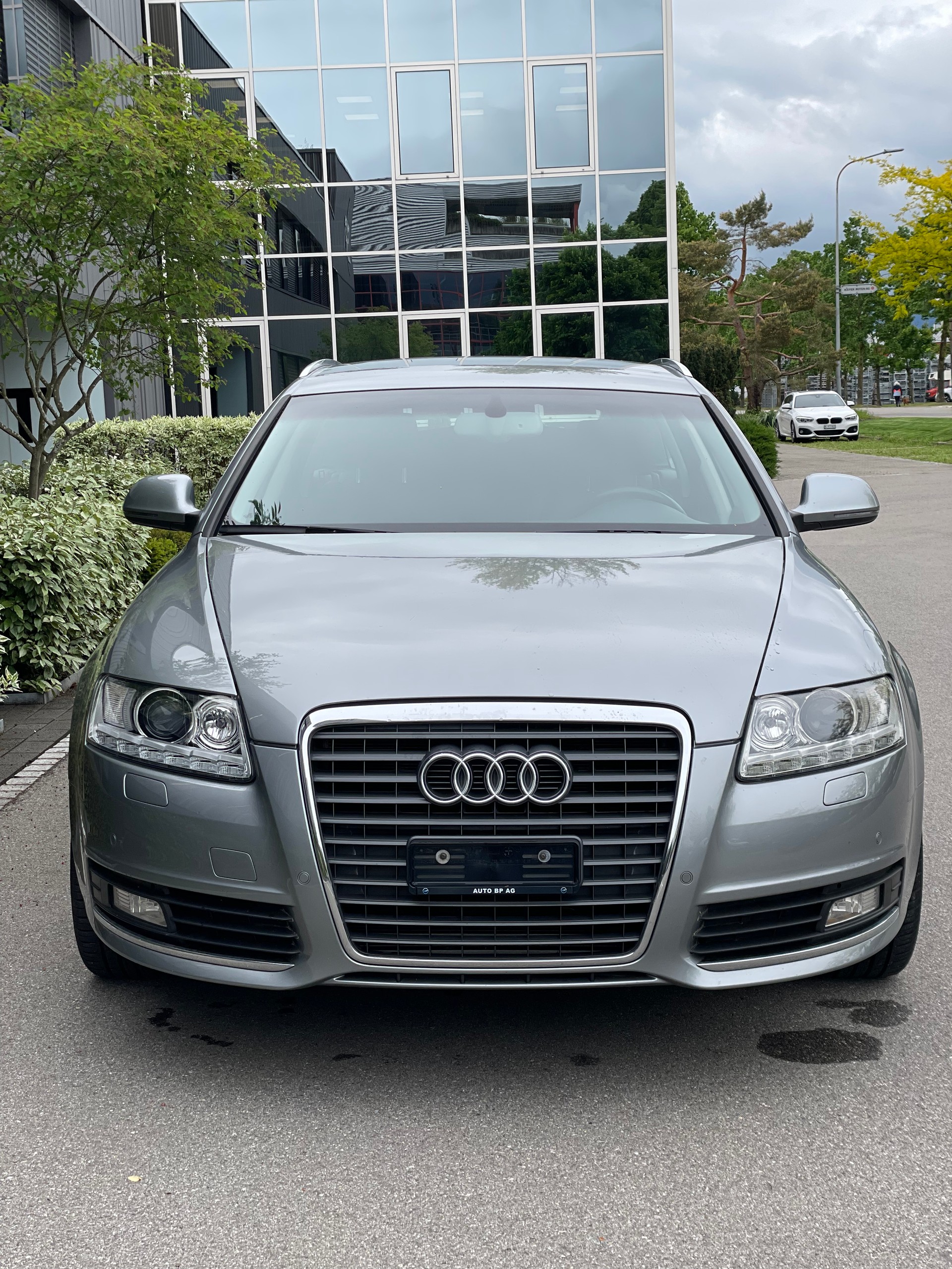 AUDI A6 Avant 2.8 V6 FSI multitronic-image-2