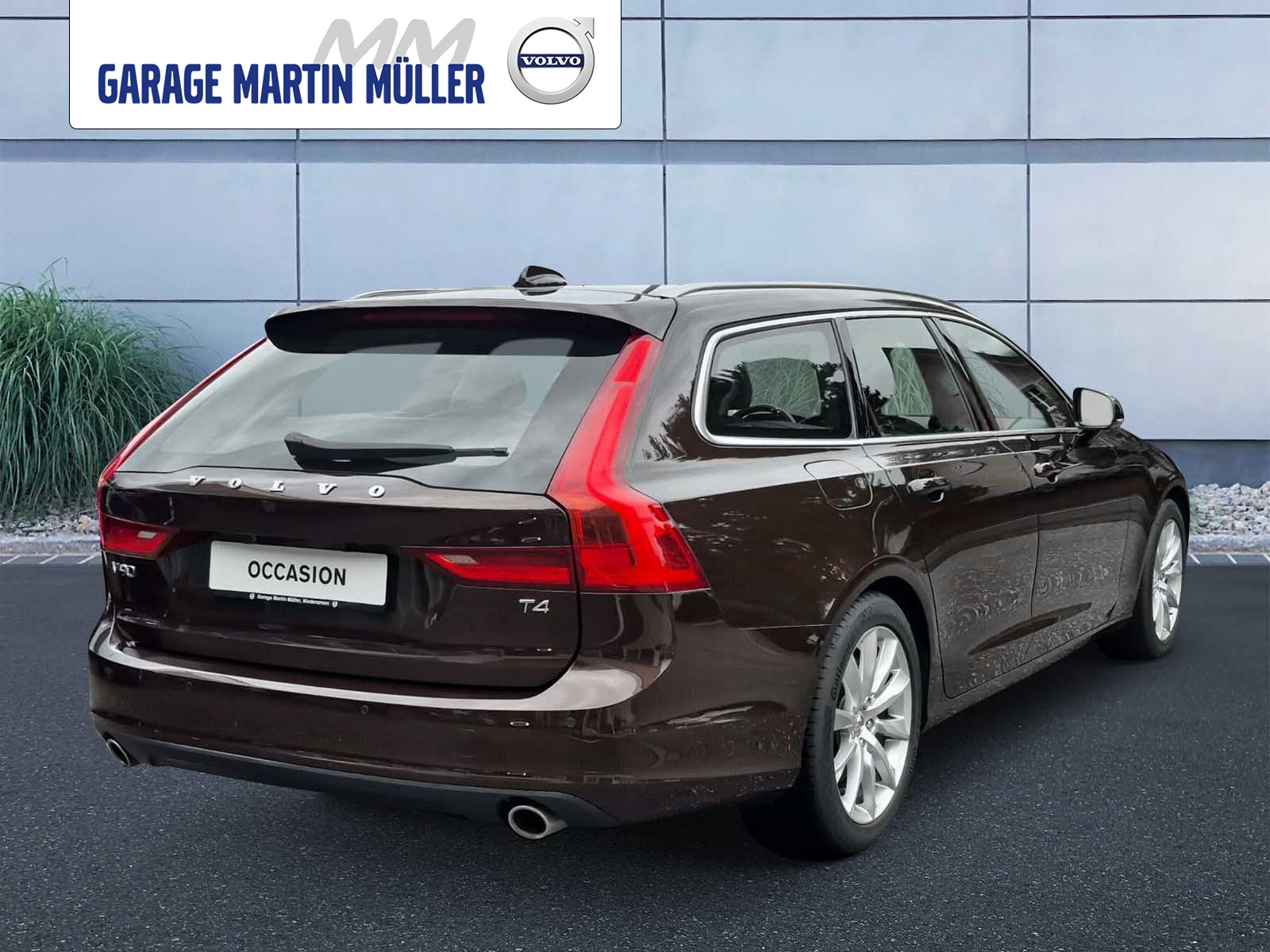 VOLVO V90 2.0 T4 Momentum-image-4