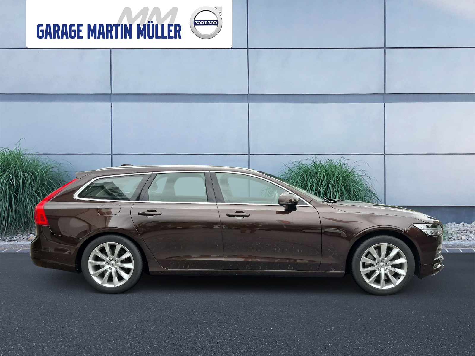 VOLVO V90 2.0 T4 Momentum-image-5