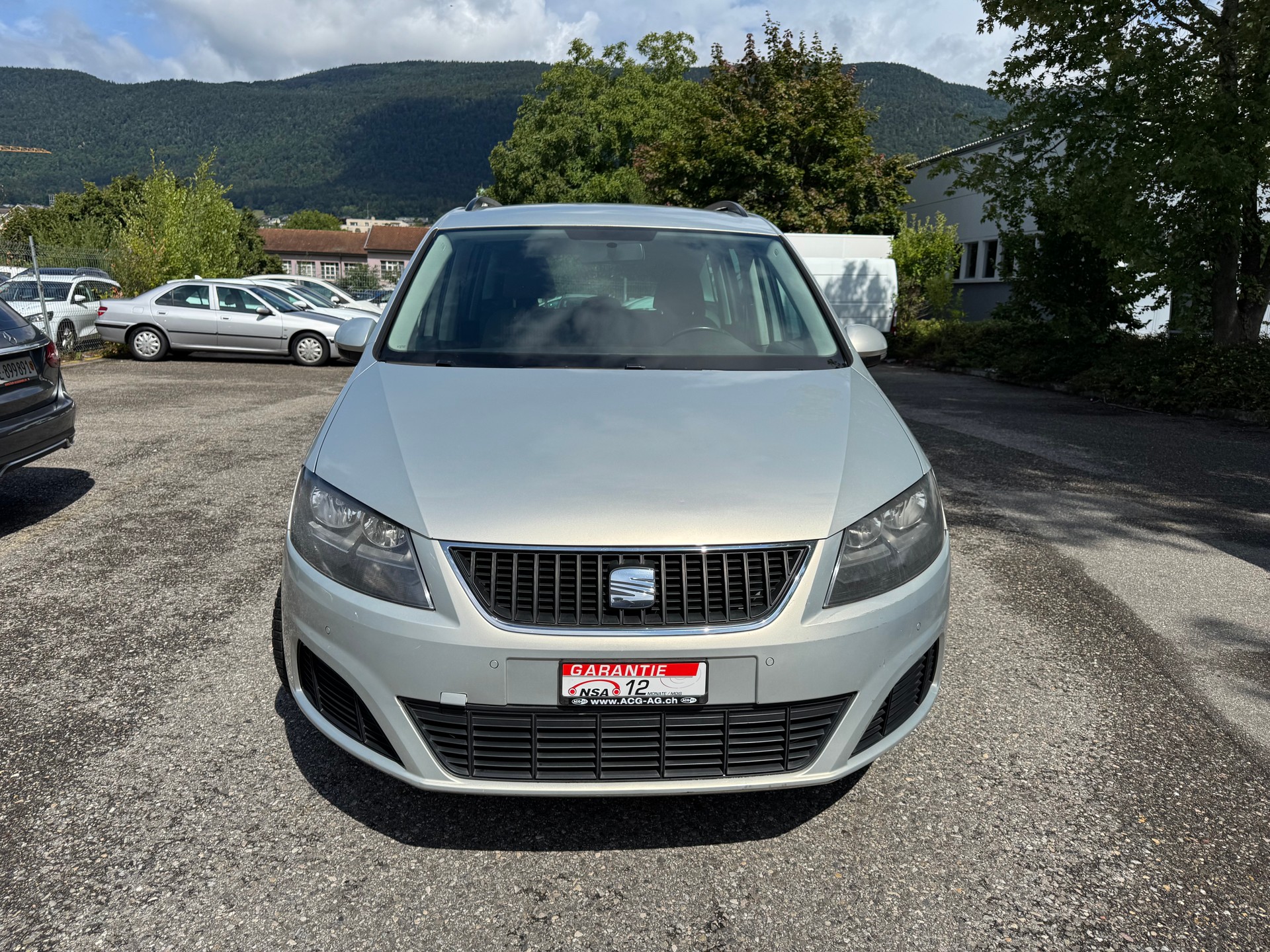 SEAT Alhambra 2.0 TDI Reference Eco DSG ** Navigation ** PDC V+H ** Rückfahrkamera ** MF-Lenkrad, Tempomat, **-image-1