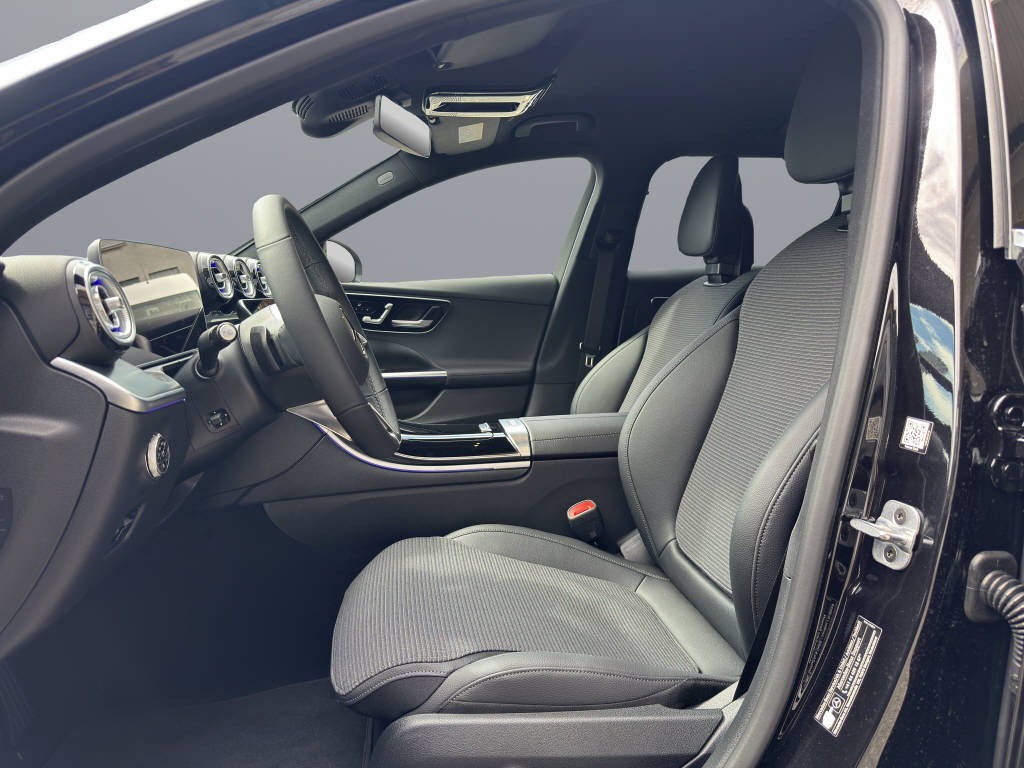 MERCEDES-BENZ C 220 d Swiss Star Avantgarde 4matic Kombi-image-7