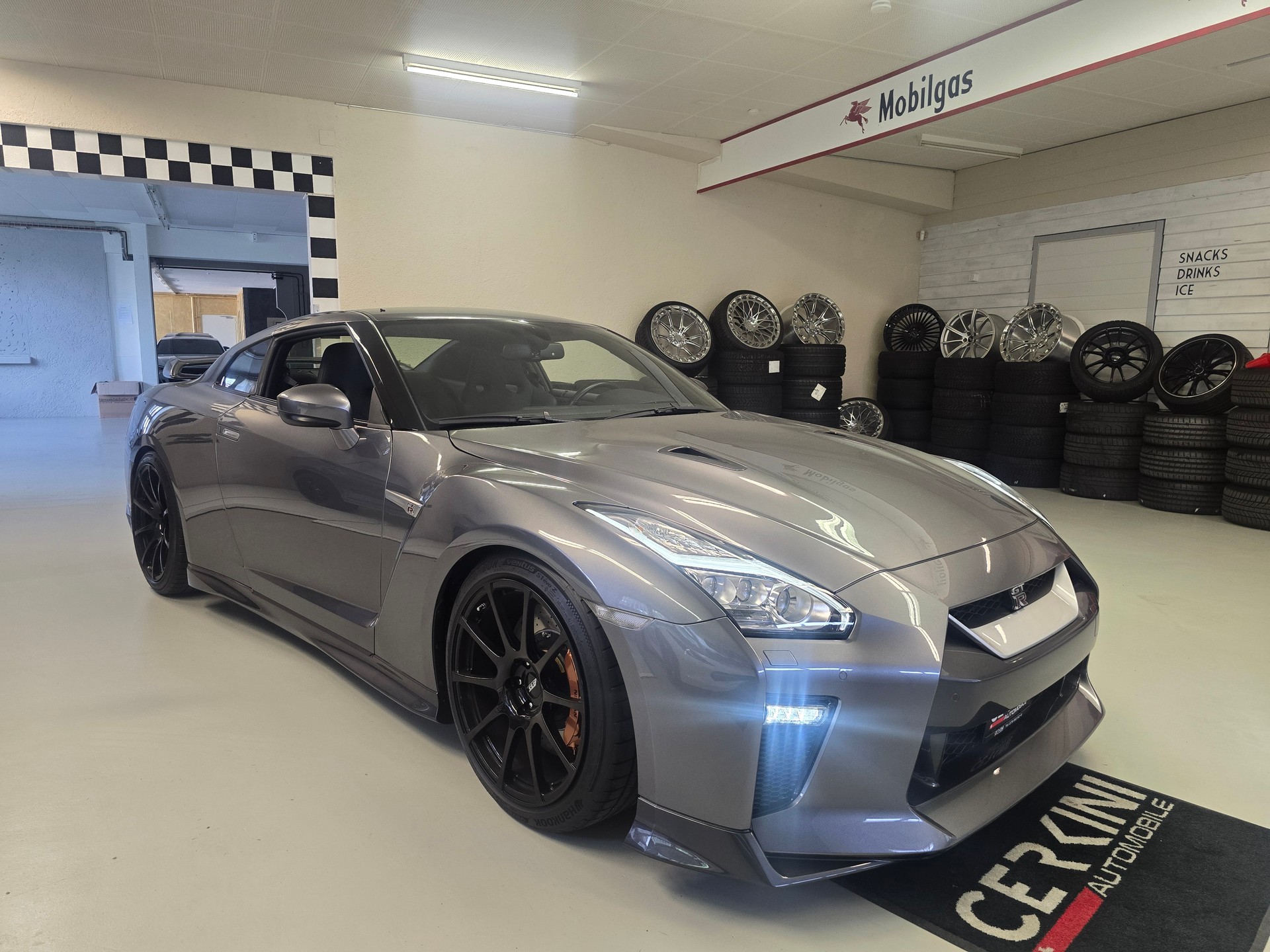 NISSAN GT-R 3.8 V6 Biturbo *Track Edition* Nismo *-image-3