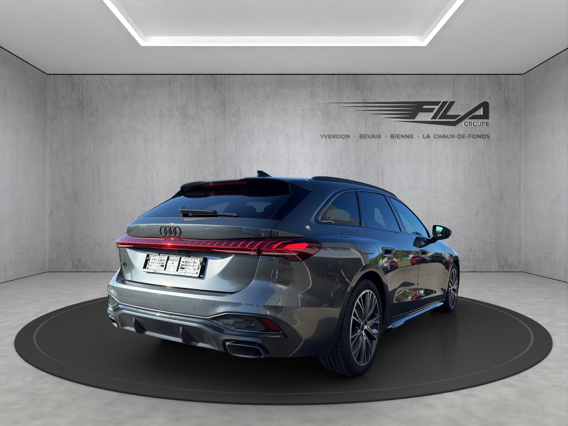 AUDI A5 Avant S-Line 2.0 TFSI S-Tronic-image-4