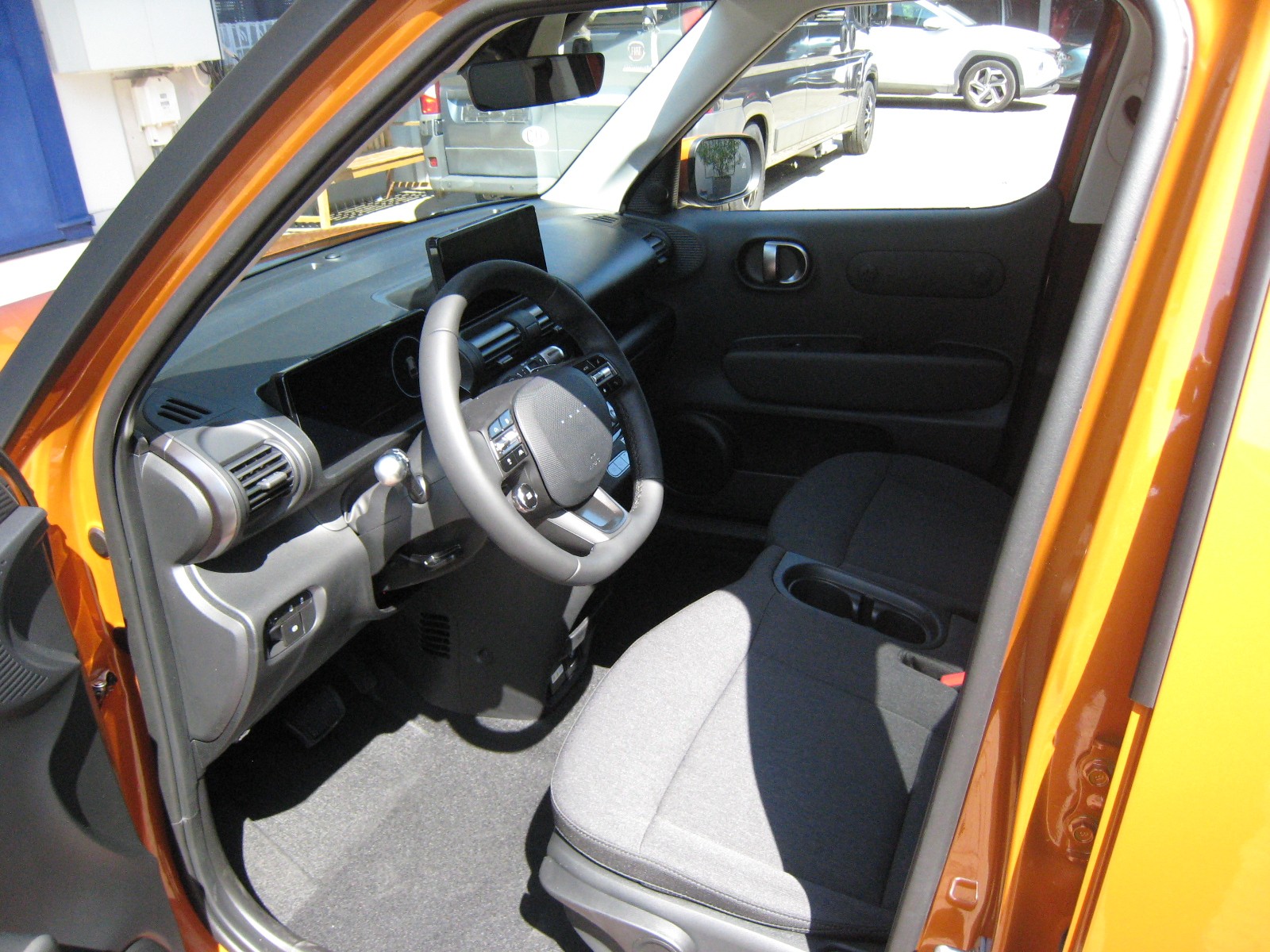HYUNDAI Inster 49kWh Vertex-image-4