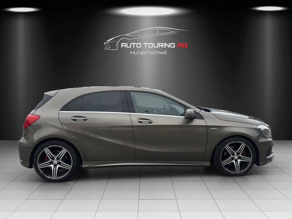 MERCEDES-BENZ A 250 Sport AMG Line-image-1