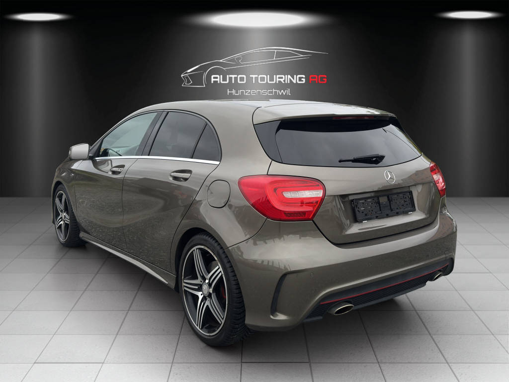 MERCEDES-BENZ A 250 Sport AMG Line-image-4