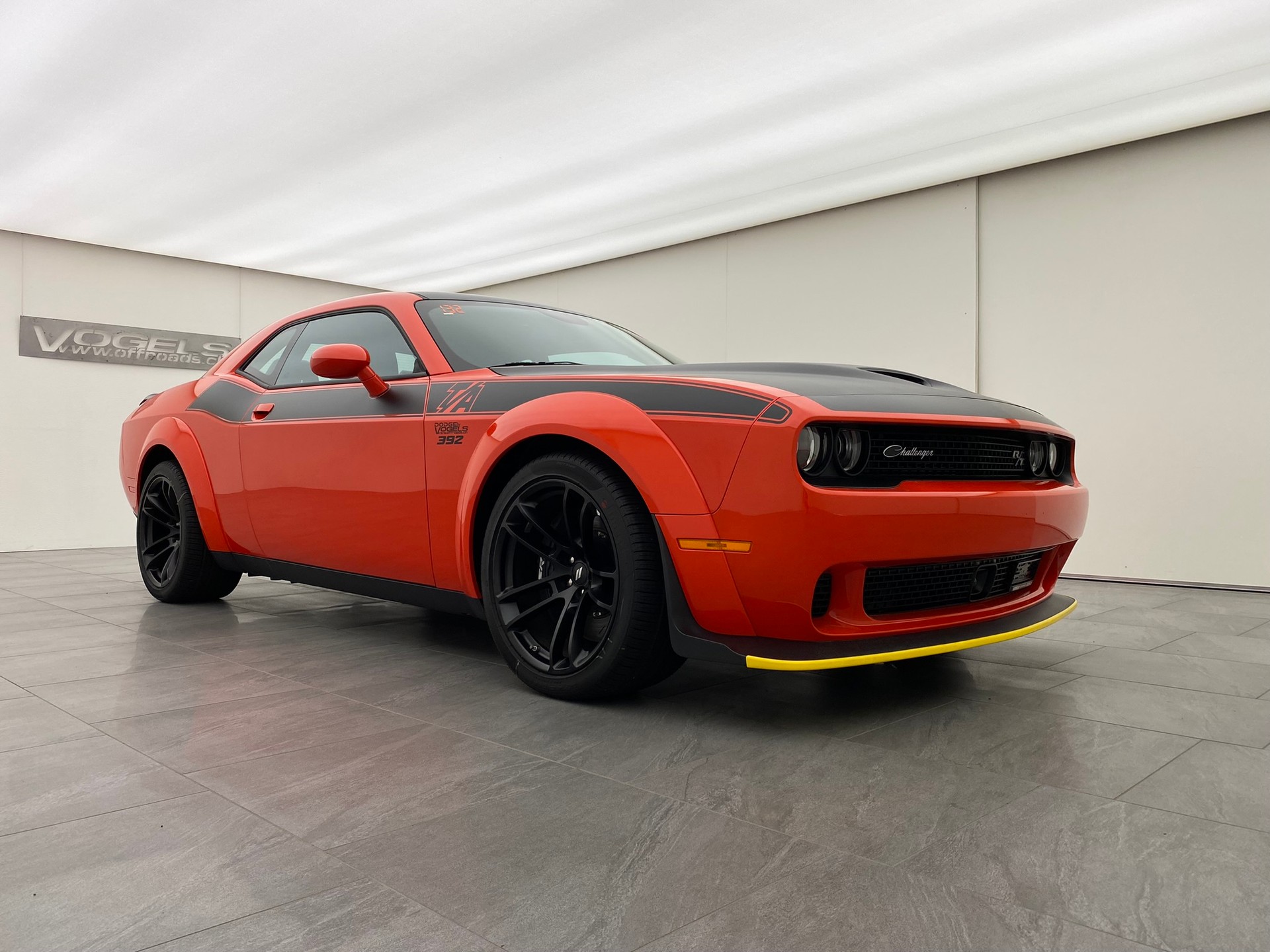 DODGE Challenger T/A 392 WB-image-2
