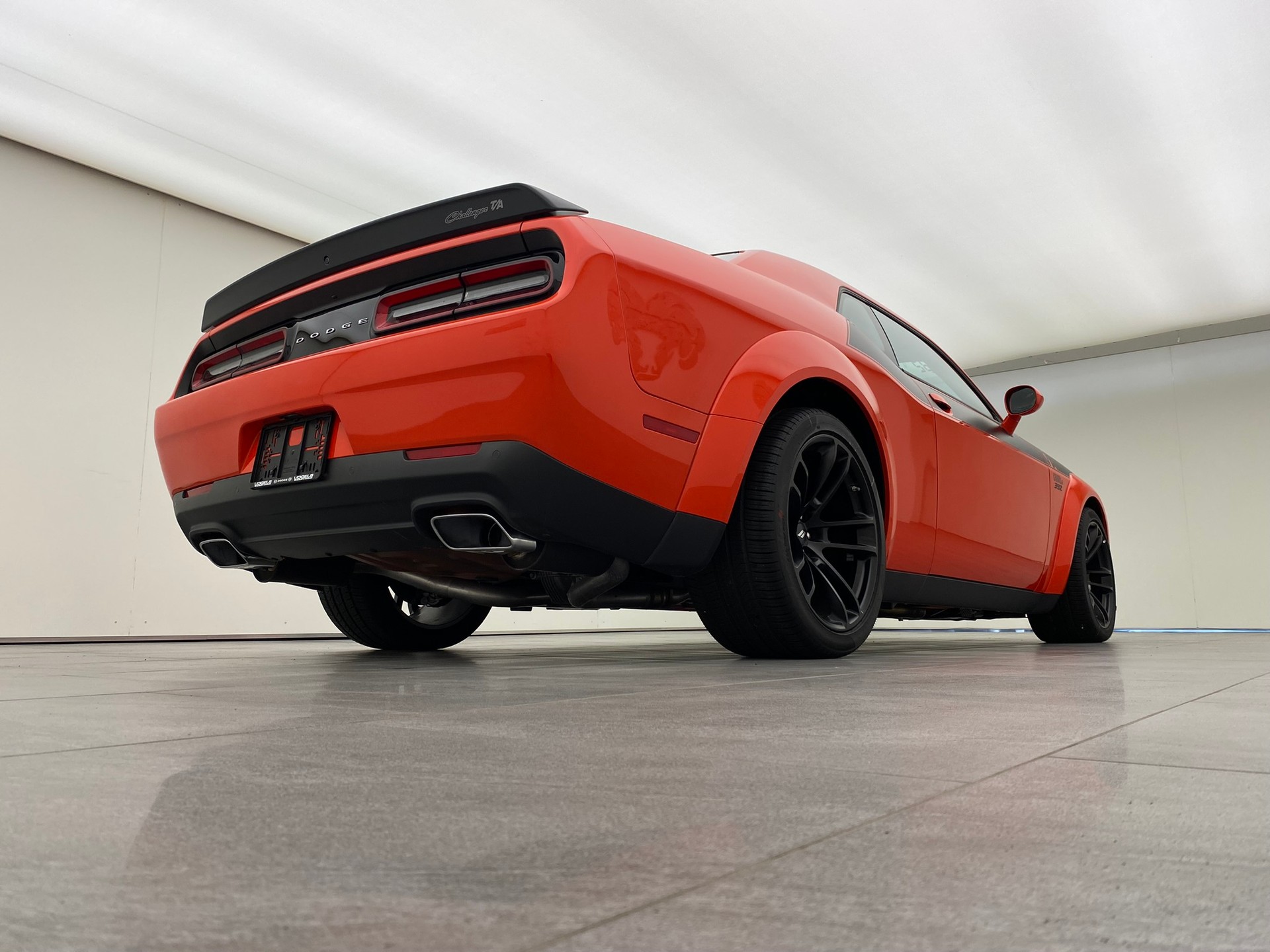 DODGE Challenger T/A 392 WB-image-3