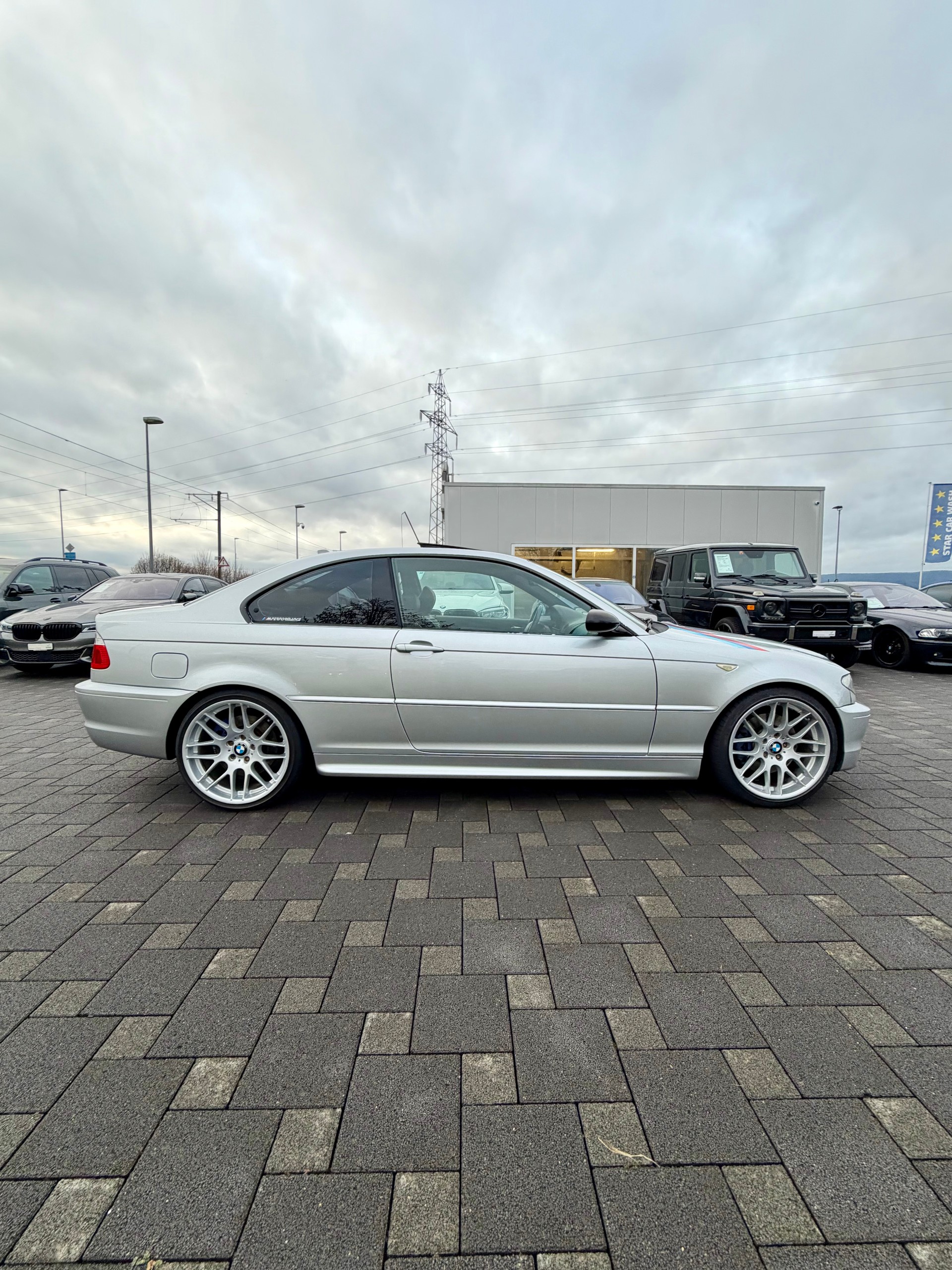 BMW 330Ci Coupé-image-5